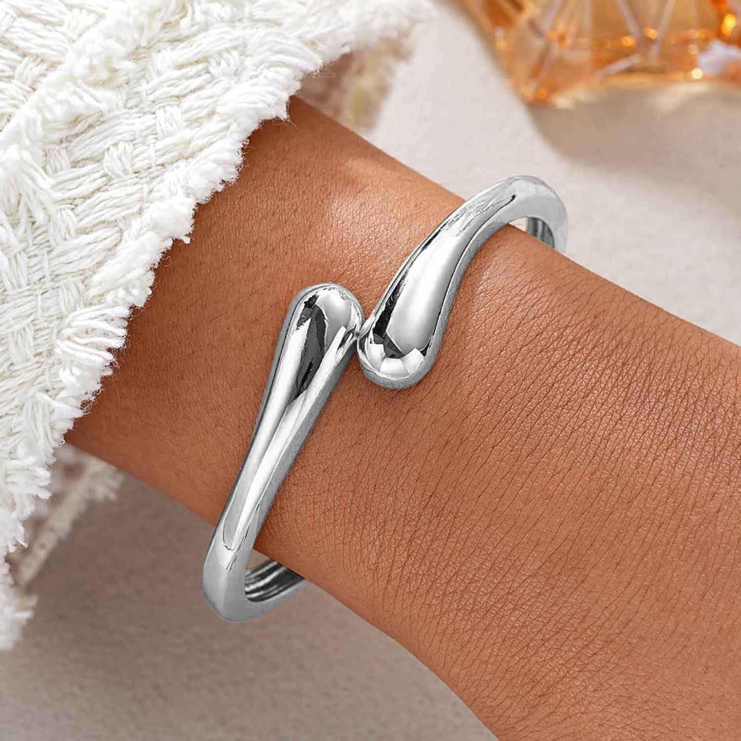 MTINEAPS Sterling Silver Bangle Bracelets for Women Teens Trendy Chunky Adjustable Twist Cuff Bracelet Jewelry Gifts (Chunky Silver)