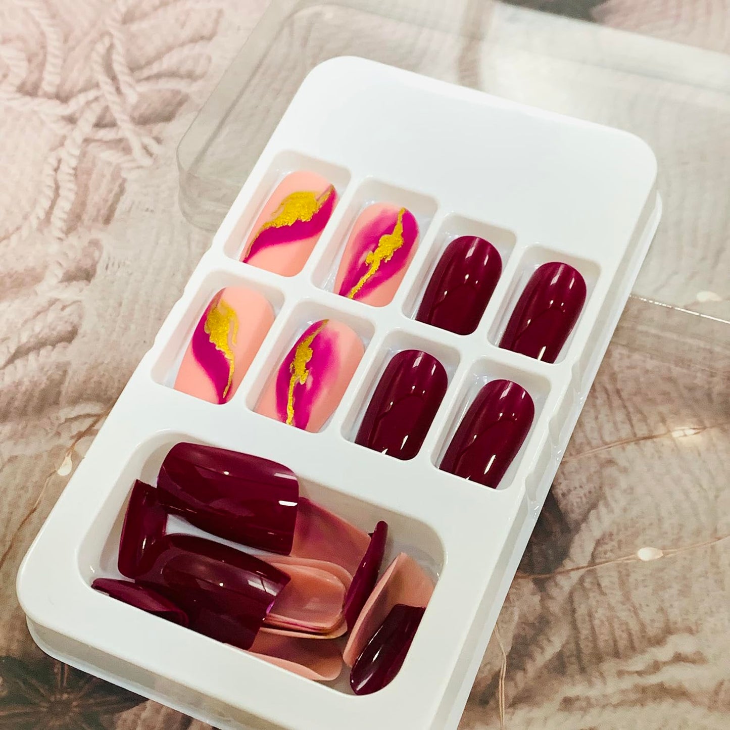 Vezocim Purple Press on Nails Square 24Pcs Glossy Full Cover Medium Acrylic Square False Nails with Gold Foils Designs Artificial Coffin Reusable Fake Nails Glue ons Fingernails for Women Girls