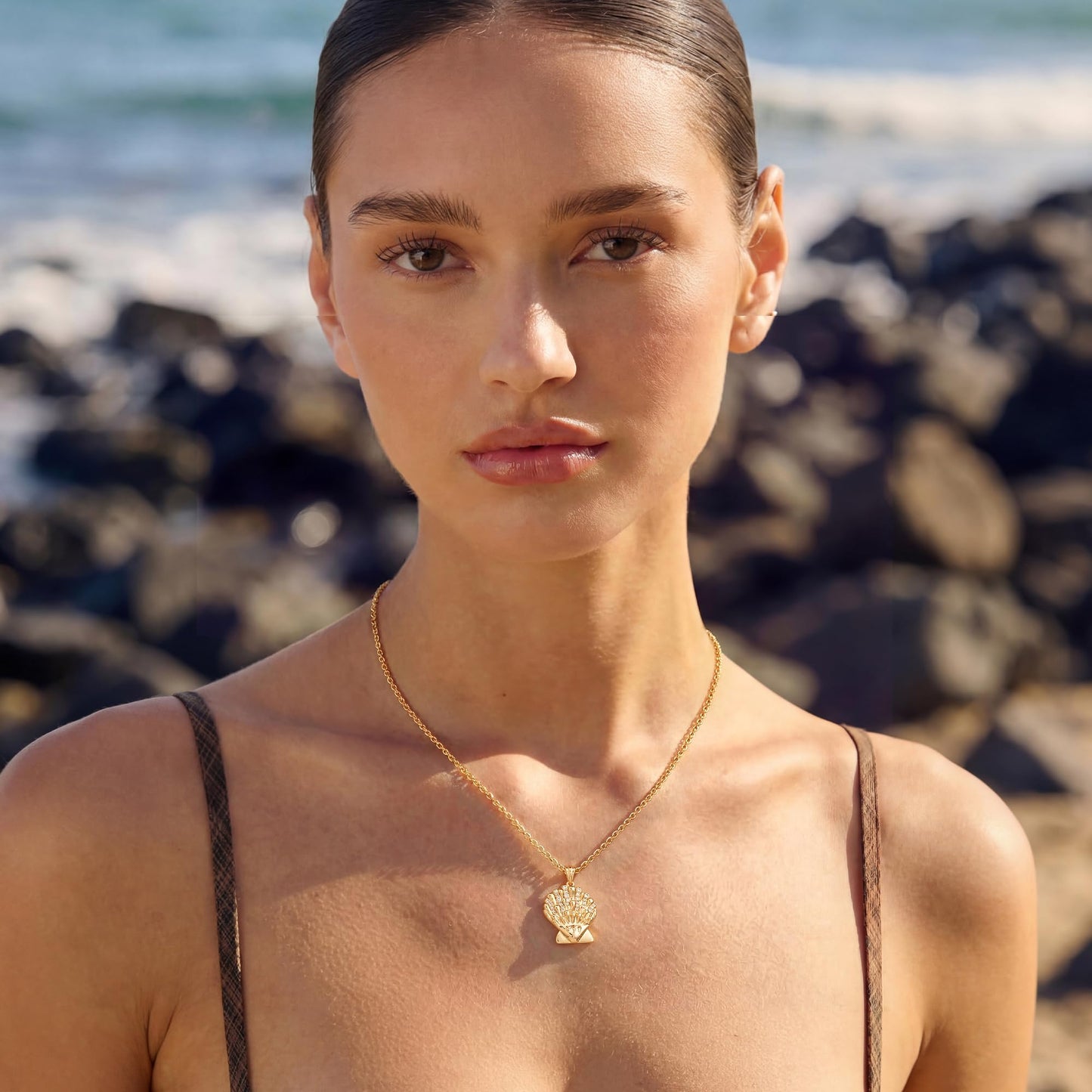MYEARS Women Gold Necklace Clam Shell Pendant Cubic Zirconia 14K Simple Dainty Thick Chain Everyday Summer Beach Jewelry