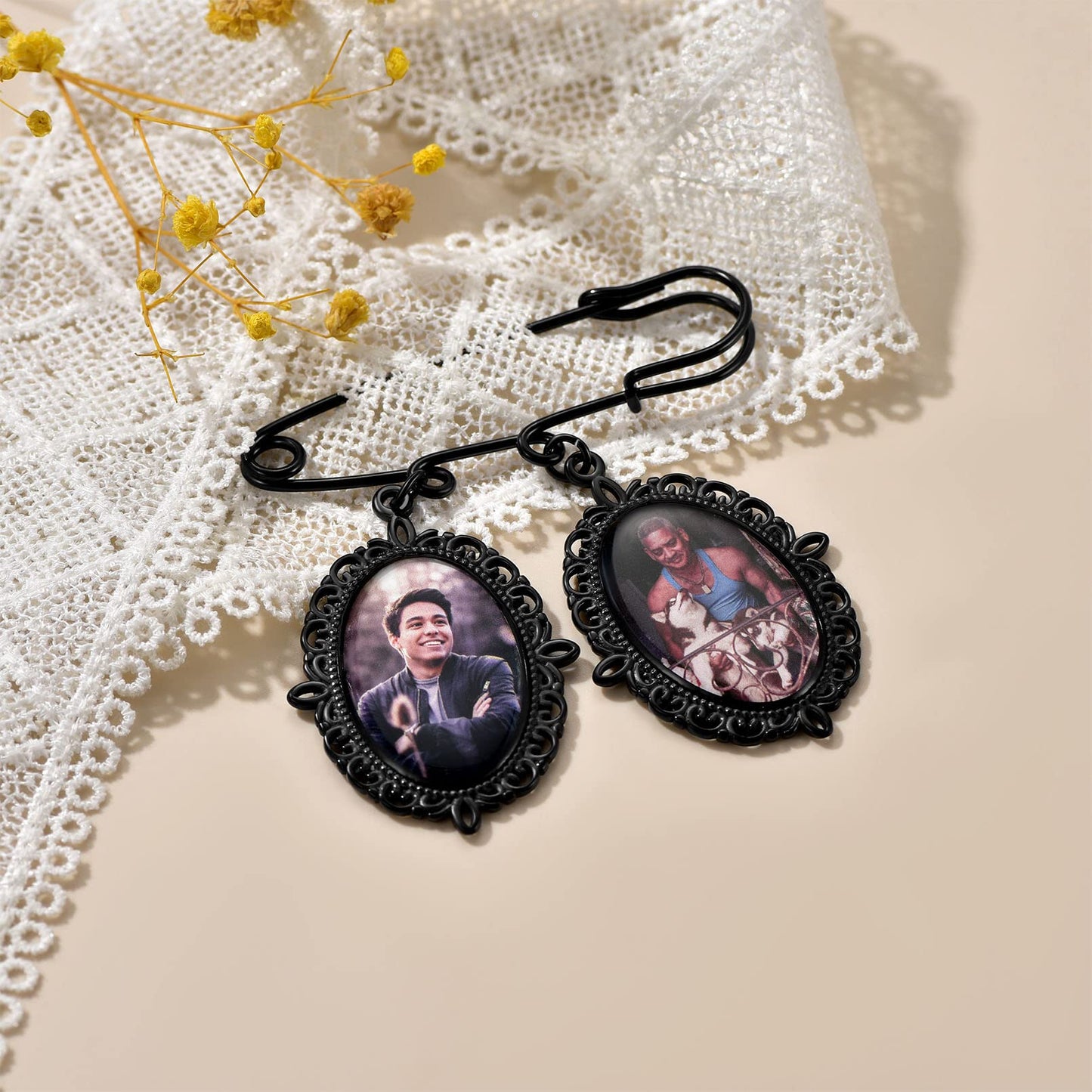 Custom4U Bridal Bouquet Photo Charms Customized Memory Oval Charm for Wedding Funeral Boutonniere Pictures Brooch Pins