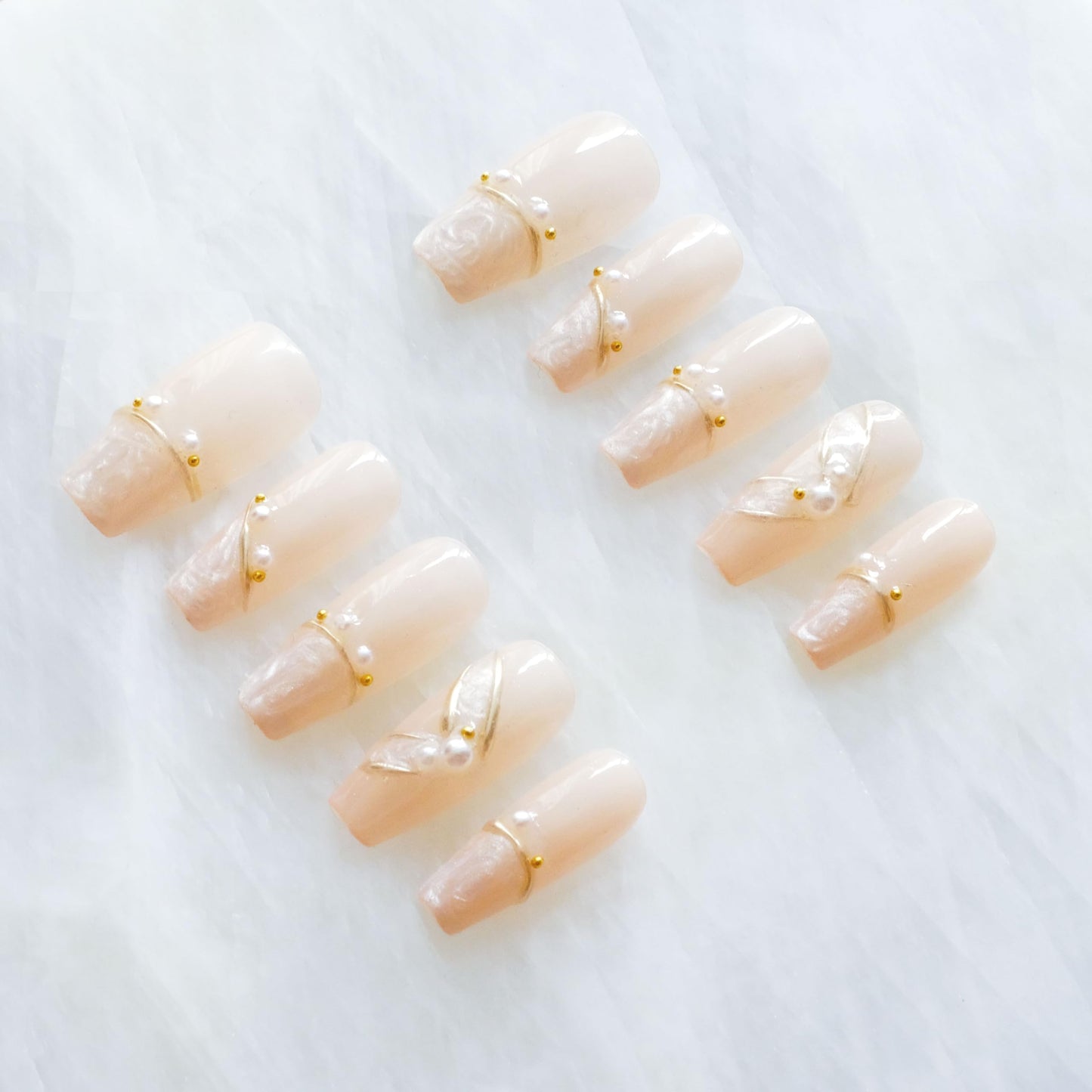 [GLORS] Luxury Pearl Press-on Nails, Long Ballerina Shape, Gold Accented Artificial Nails Set, Handmade False Nail 10 Pieces (XS, LS)