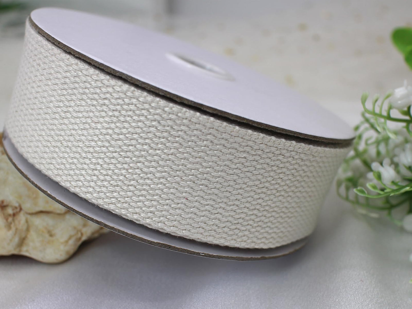 JESEP YONG 1 1/2 inch 30ft Ivory White Heavy Cotton Webbing Strap Wide Flat Weave Webbing Strap for Cloth Tote Bag, Pet Collars, DIY Projects, Crafts, Outdoor Accessories