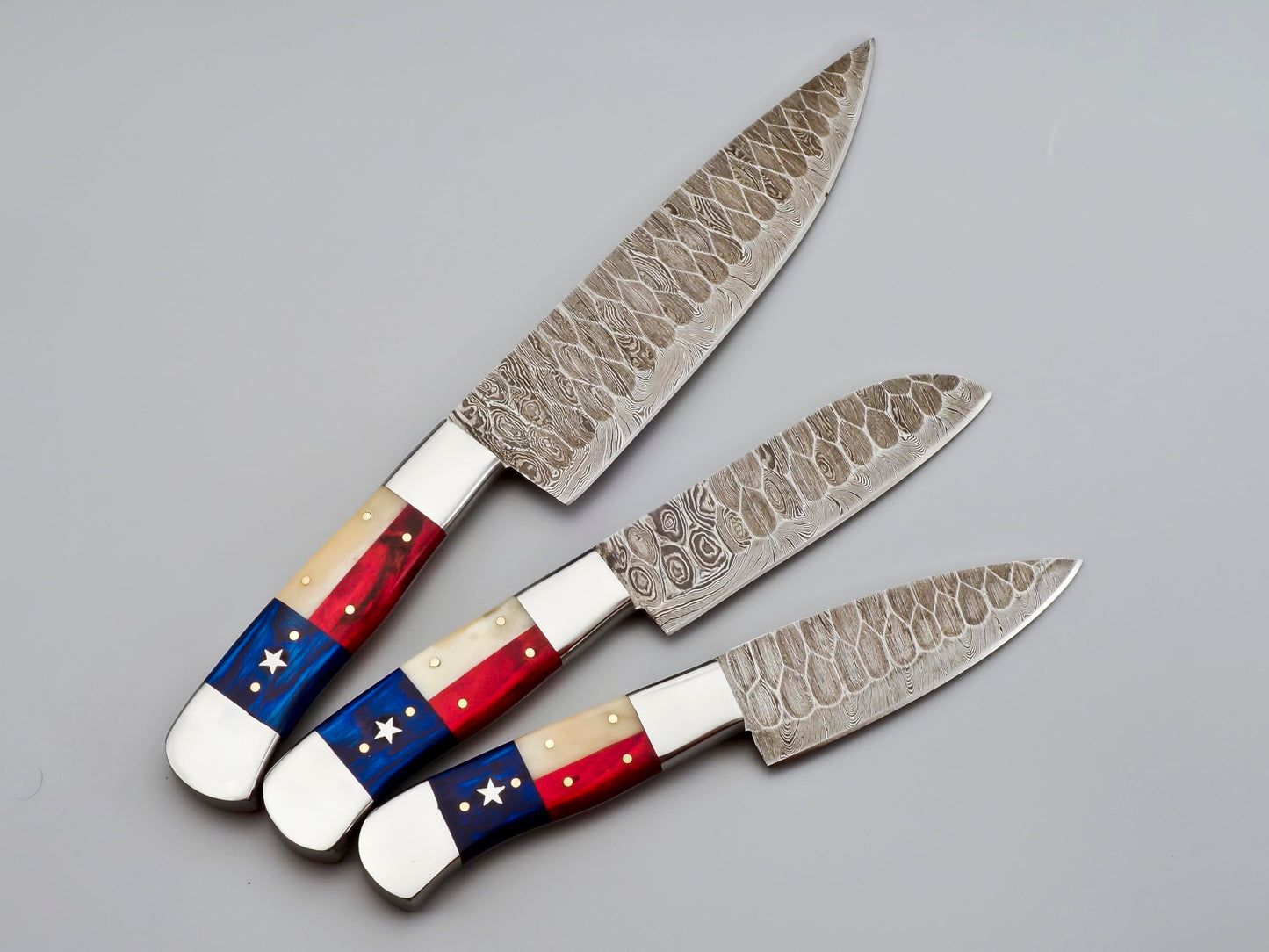 Professional Damascus Chef Knife Set 3 Pcs Custom Handmade Set with Leather Roll - Kitchen Cutlery Set for Home Cooks & Chefs - Ergonomic Texas Flag Handles - Includes Storage Roll (9019)