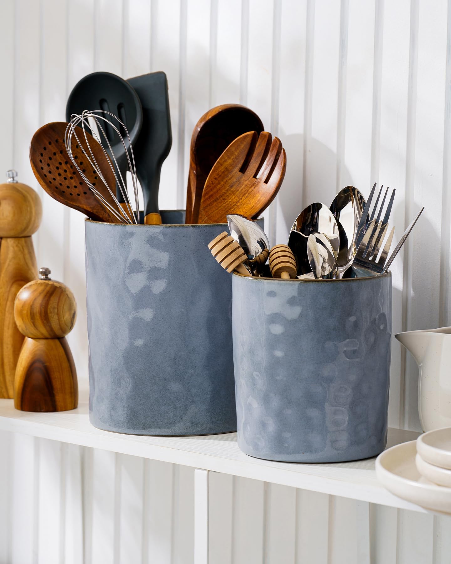 famiware Ocean Utensil Holder, 7.2"+5.8" Ceramic Kitchen Utensil Holder for Countertop, 2 Pieces Cooking Utensil Crocks, Utensil Organizer for Spatula & Spoon, Kitchen Decor, Set of 2, Blue
