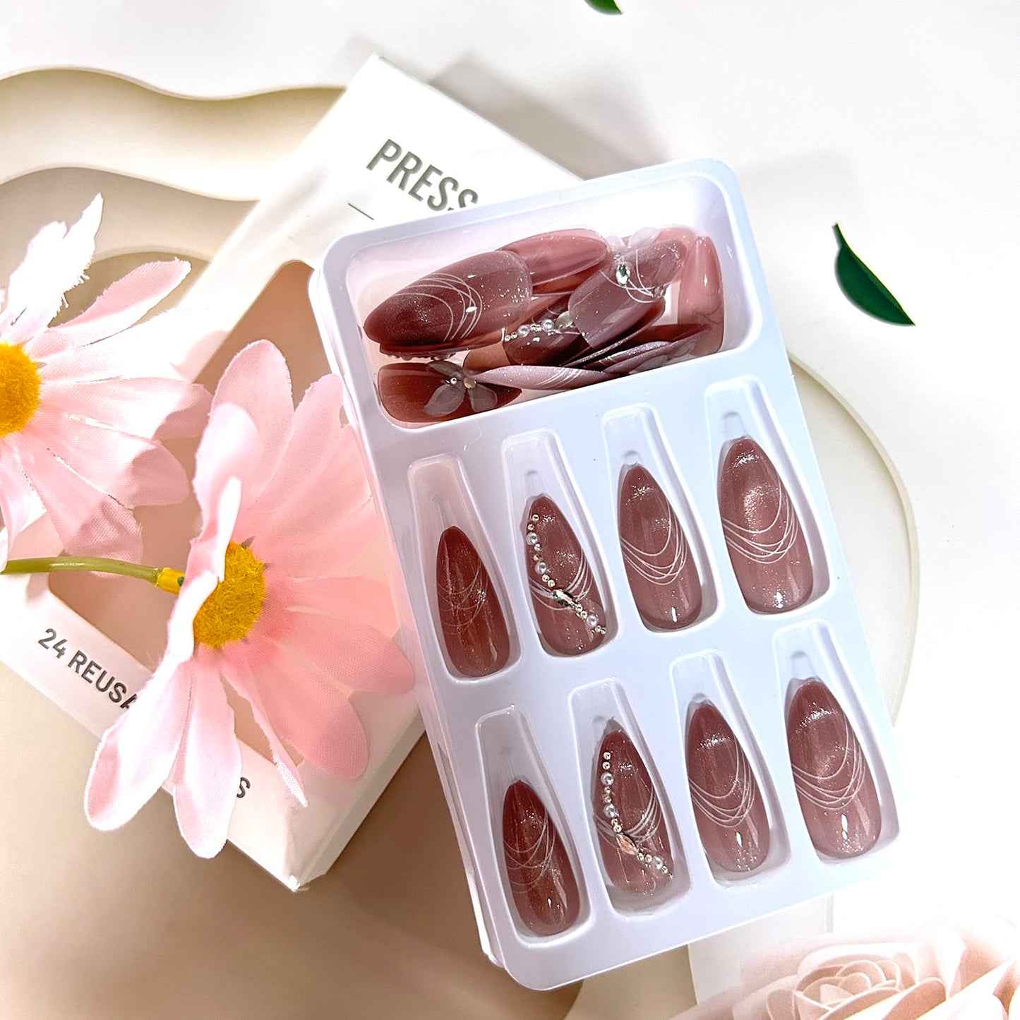 Press on Nails Almond Medium Cat Eye Acrylic False Nail Flower Rhinestones Design Full Cover Glossy Artificial Fingernails Press Ons Rhinestones Stick on Nails DIY Glue on Nails for Women 24Pcs