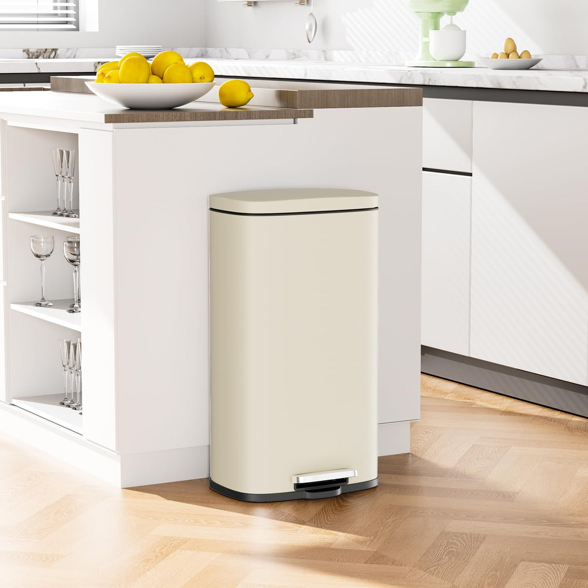 8 Gallon Step Kitchen Trash Can