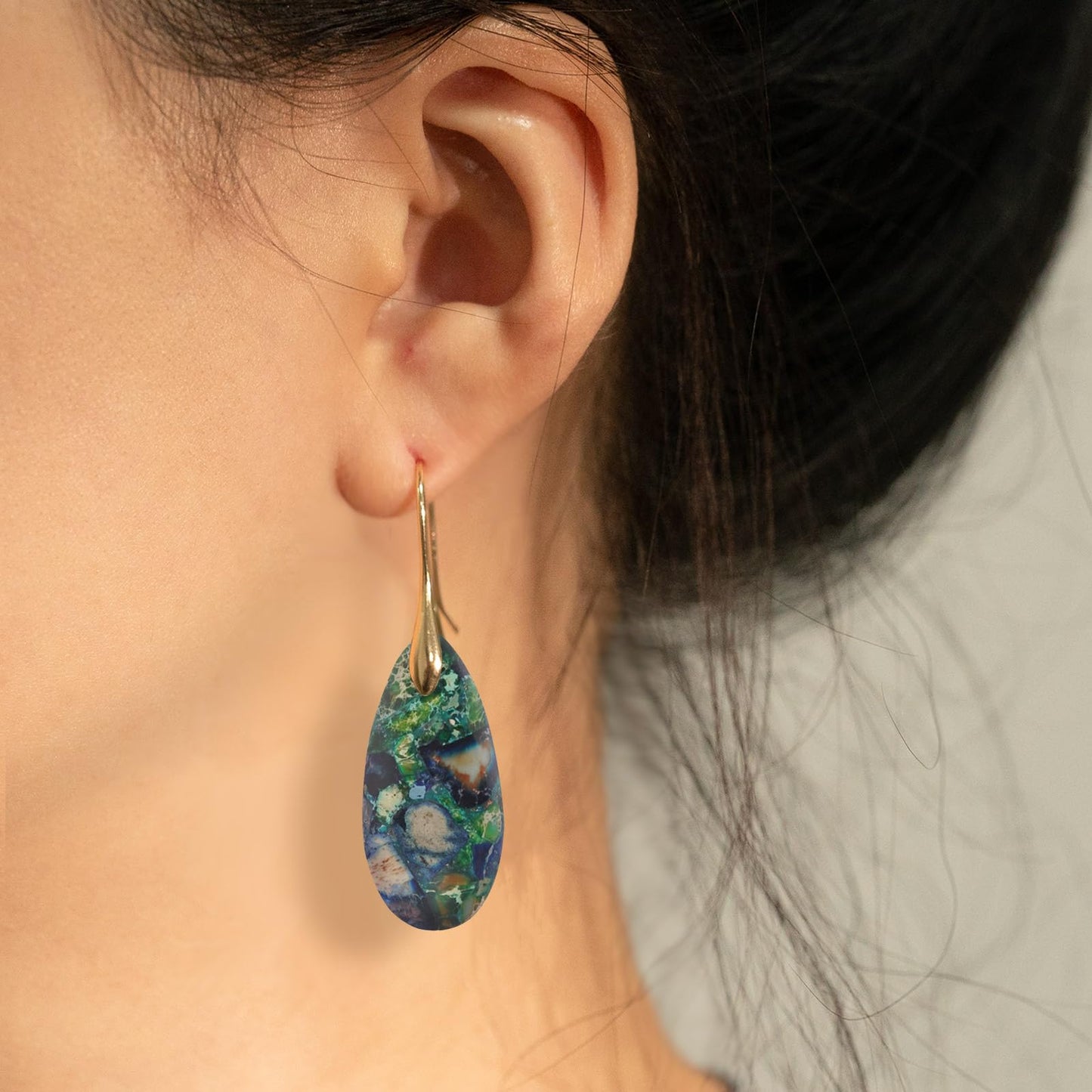 Sriomu Natural Healing Stone Fishhoop Dangle Drop Earrings Statement Gold silver earrings (Green Blue Gold Hook)