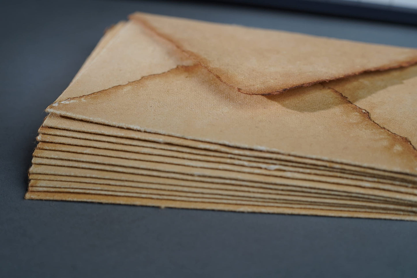 Wanderings Handmade Antiqued Envelope with Deckle Edge - 4.25 x 6.25" - Package of 25 for Writers Invitations Announcements - Cold Press Thick 150 GSM Recycled Paper