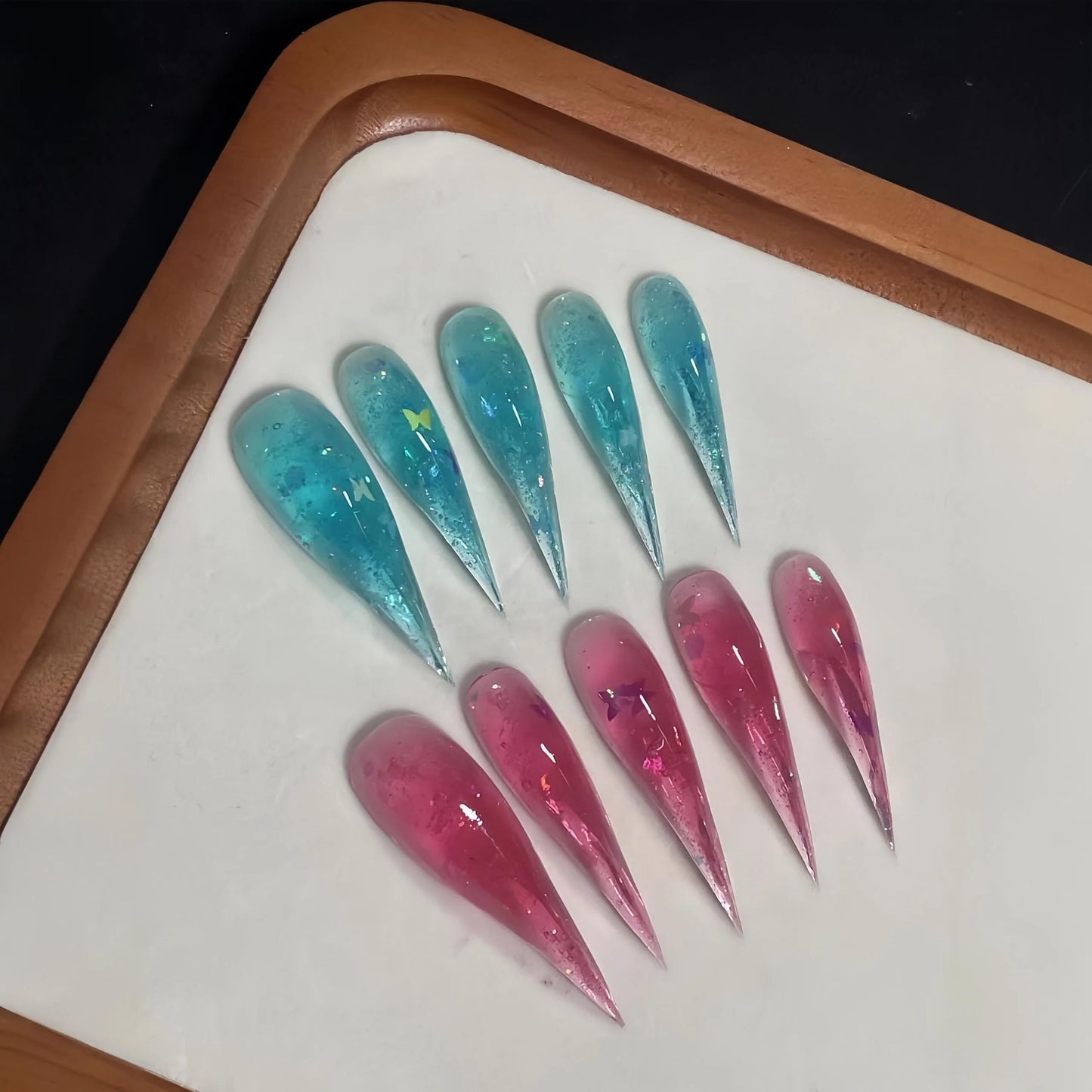 LOHAS Home Cool Style Wearable Nails Dragon Claw Press-on Nails, Crystal Red Blue, M