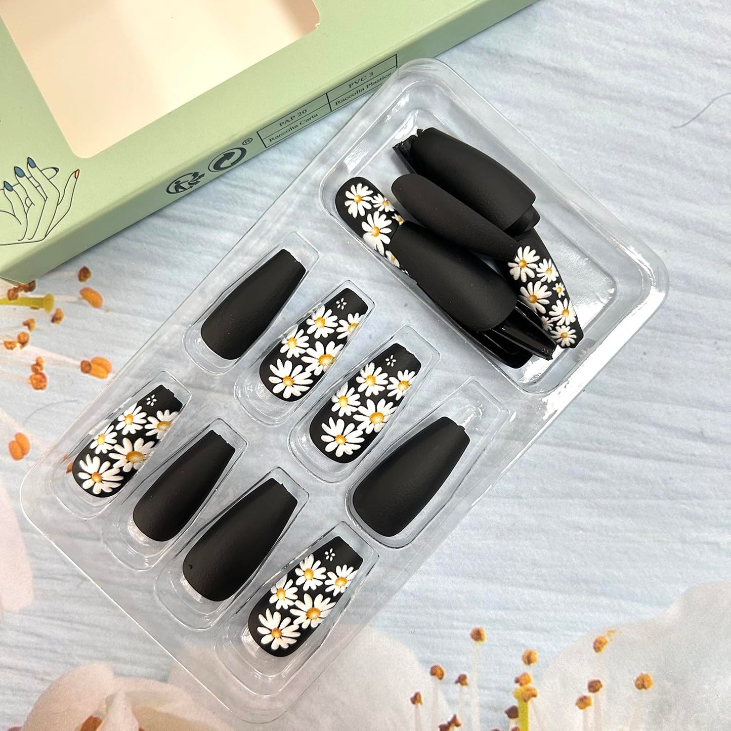 White Daisy Press on Nails Long Ballet Shaped Dark Blue Acrylic False Nail Full Cover Glossy Flower Stick on Nail Daisy Floral Pattern Design Artificial Fingernails 24Pcs DIY Glue on Nails for Women