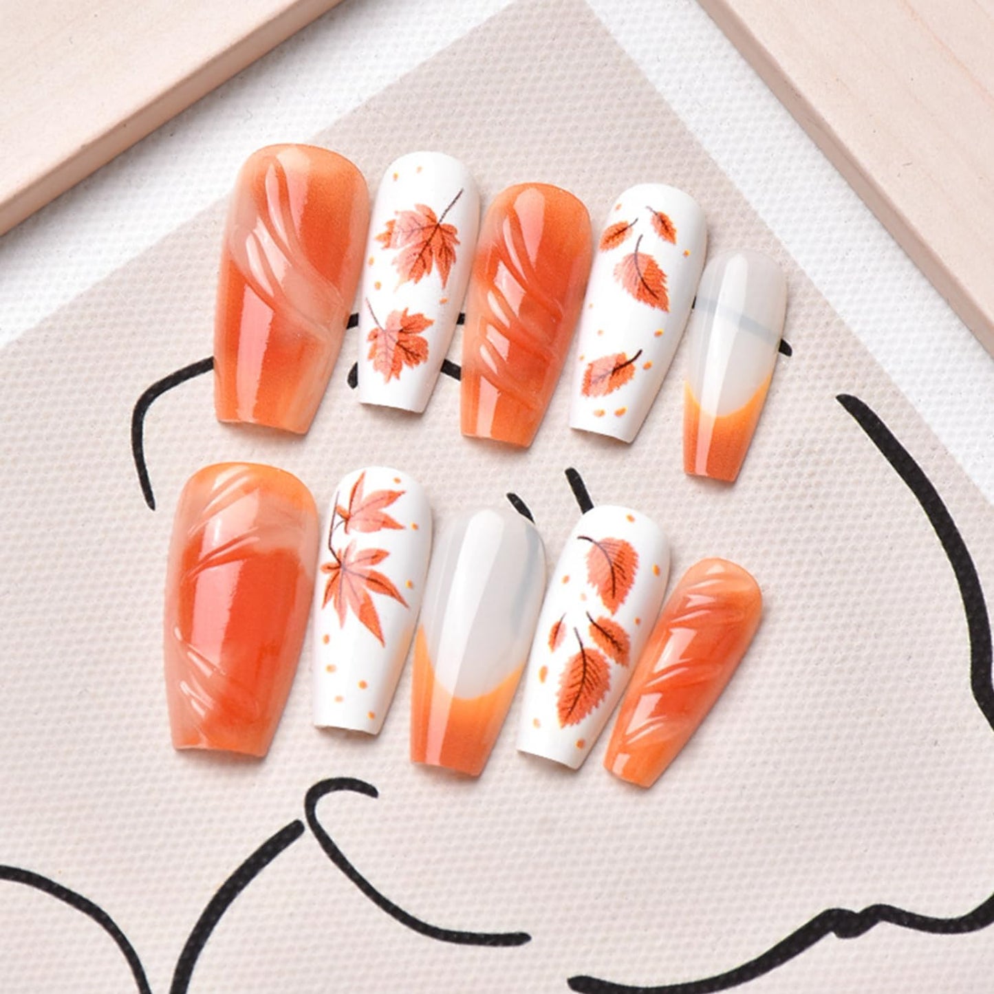 CJDLTS 30Pcs Fall Press on Nails Medium Ballet Artificial Acrylic Fake Nails French Orange Tip Maple Leaf Stick on Nail Full Cover Autumn Thanksgiving False Nail Artificial Fingernails for Women