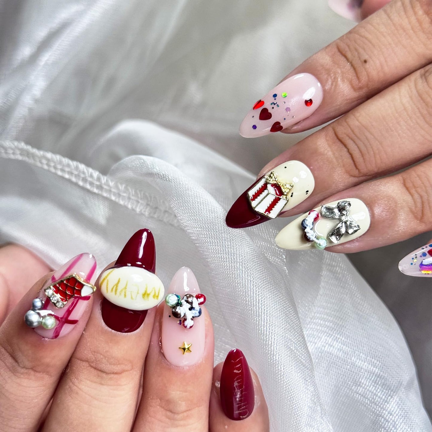 Christmas Handmade Press On Nails – 10pcs Medium Almond Fake Nails, 100% Handmade 3D Santa Claus Designs, Thick Gel Acrylic Full Cover False Nails for Women S SIZE
