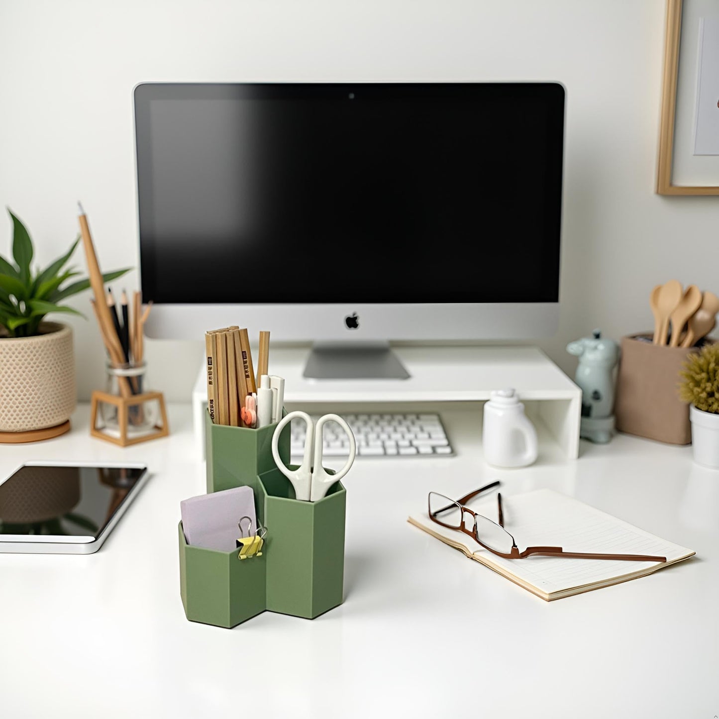 Saikvi Pencil Organizer Pen Holder for Desk Pens Cup Small Desk Organizer Cute Pen Holder for Office,School and Home (Green, 4)