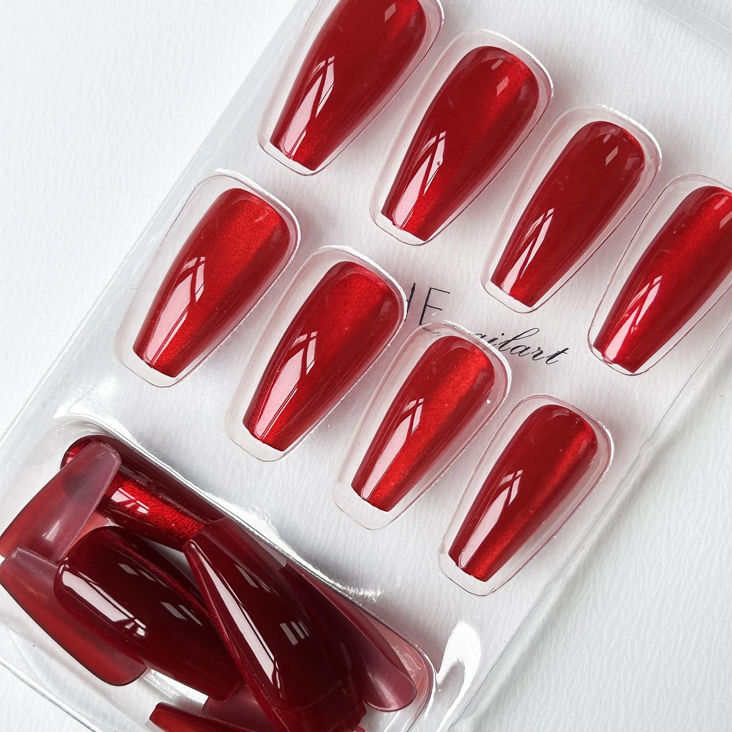 KKUUOO Wine Red Press on Nails Medium Coffin Fake Nails Gradient Design False Nails Shiny Acrylic Nails Full Cover Stick on Nails for Women Manicure 24 Pieces