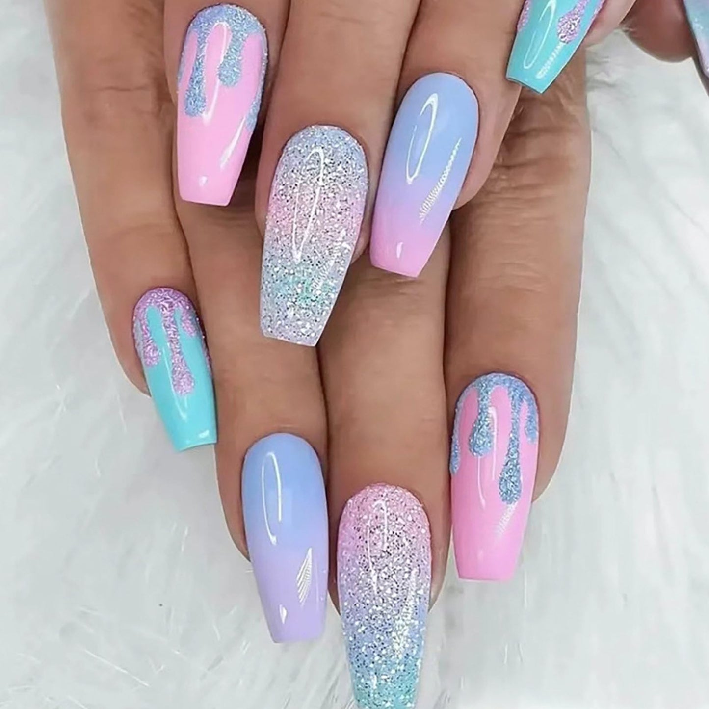 STADWWK Coffin Press On Nails Medium, 24pcs, Plastic, Glossy, Blue Pink, Silver Glitter Gradient Designs, Art Deco, Quick To Put On, Full Well Tips, False Nails