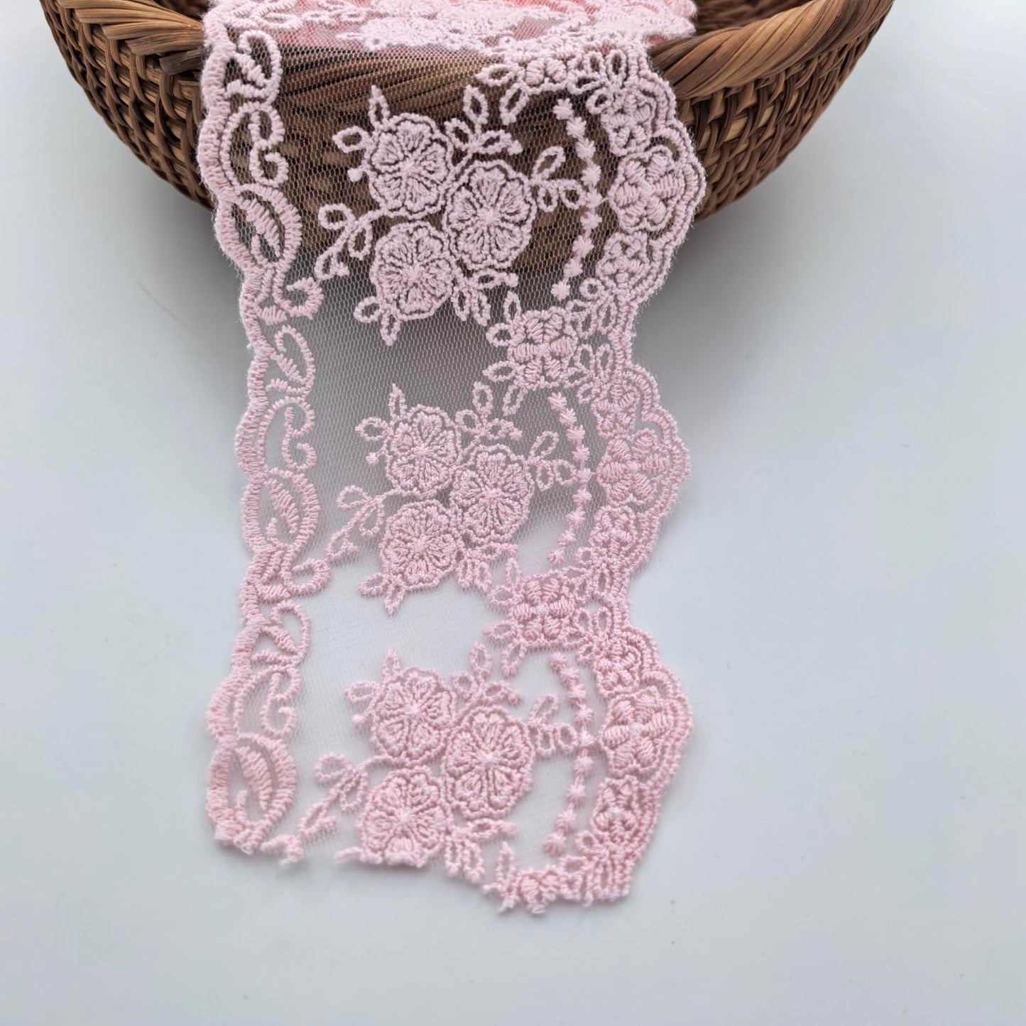 Sourcemall Lace Trim Ribbon, Delicate Crown Ribbon for Crafts Sewing and Bridal Wedding Dress Applique Decorations, 3.3inch Width 5 Yards/Lot (Pink)