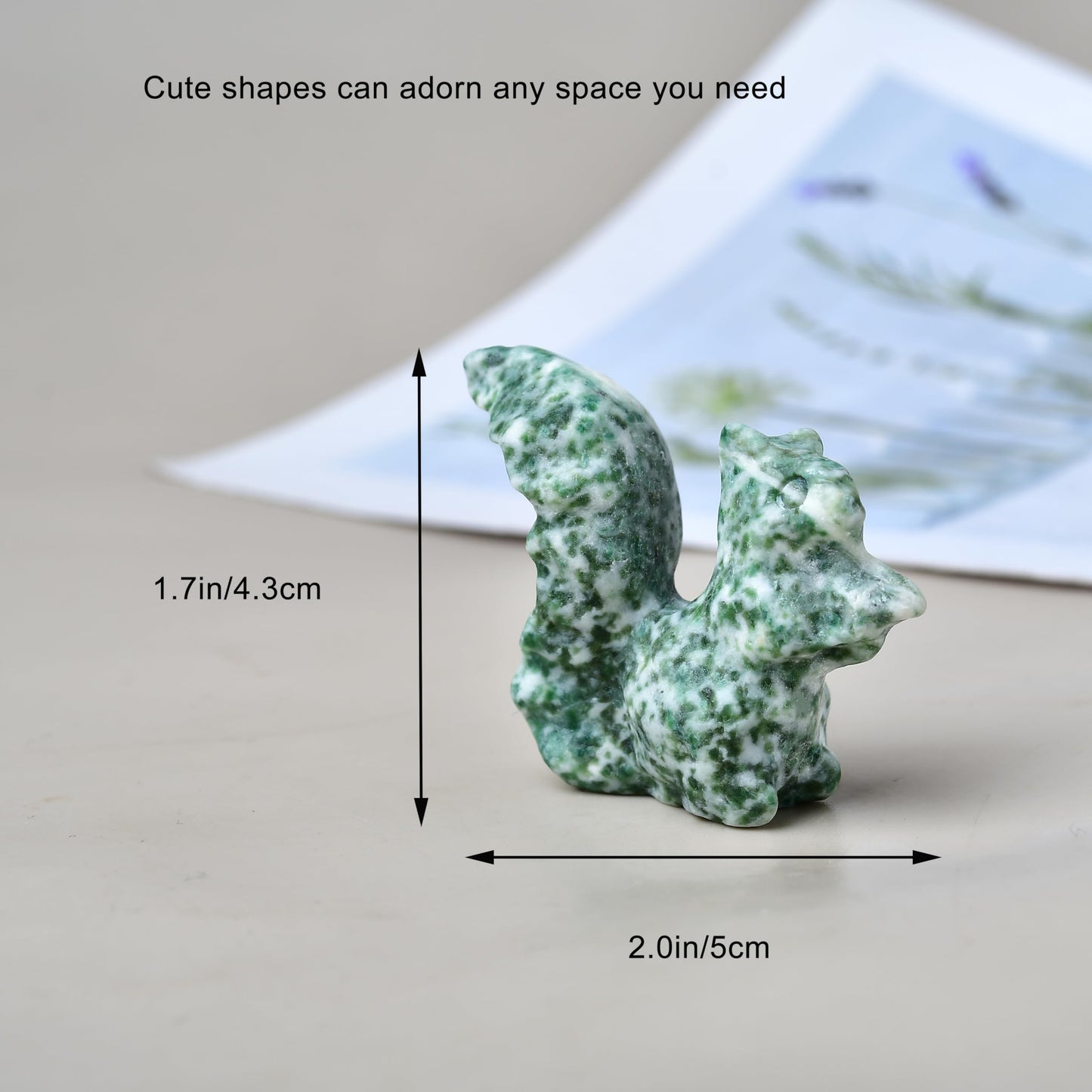 DZJXBZhu Qinghai Emerald Squirrel Crystal Healing Stone Spiritual Meditation Pocket Figurine Statue Natural Gemston Hand Carved Polished Home Room Office Desk Decoration Gift Collect