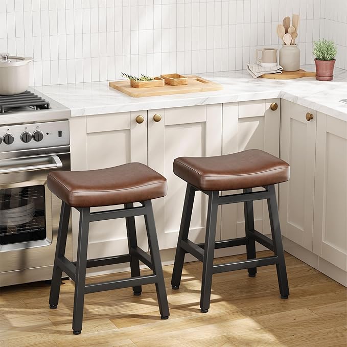 Counter Height Bar Stools Set of 3, 24 Inch Barstools for Kitchen Counter, Kitchen Stools with Bonded Leather Saddle Seats & Heavy Duty Metal Legs, Easy Assembly, Gray/White