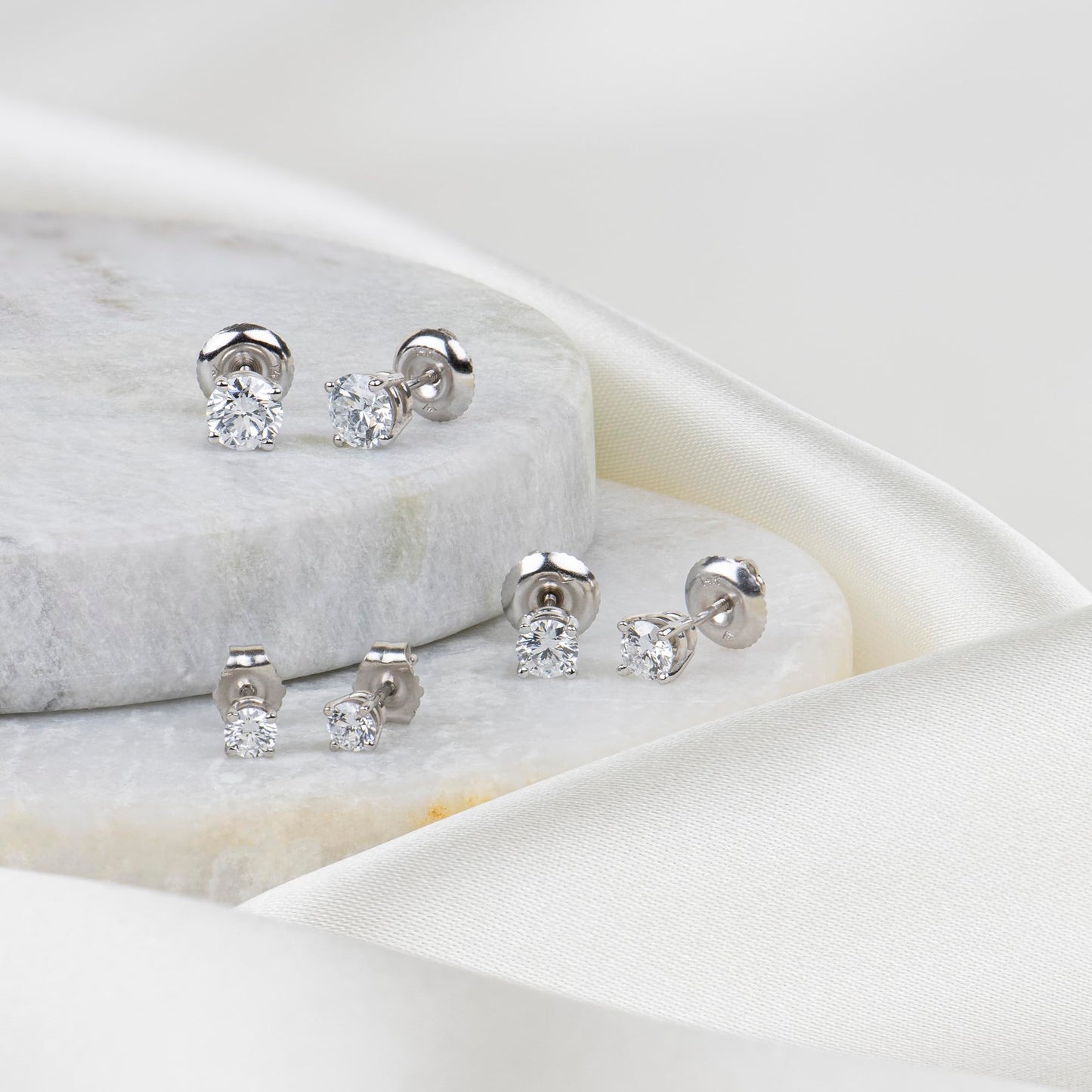 IGI Certified 0.25 Carat Solitaire Lab Grown Diamond Stud Earrings for Women in 14k White Gold - 4 Prong Round Cut (G-H Color, VS1-VS2 Clarity)