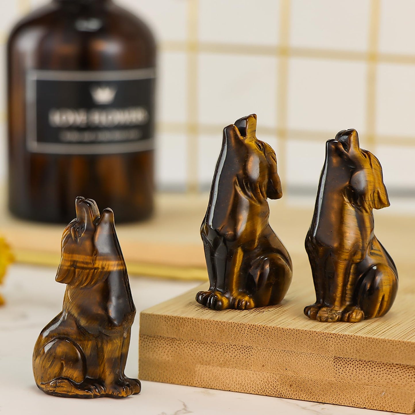 Artistone Yellow Tiger Eye Wolf Statue 2" Howling Wolves Figurine Ornament for Home Decor Healing Crystal Animal Sculpture with Gift Box