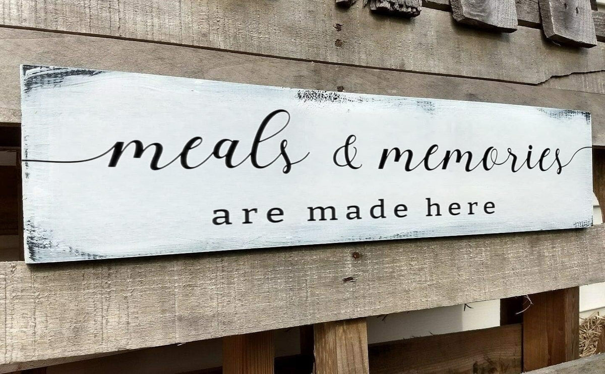 Farmhouse Kitchen Wall Decor,Meals and Memories are Made Here Sign, Rustic Wood Kitchen Signs Dinning Room Wall Decor (Meal) 6x18 Inch