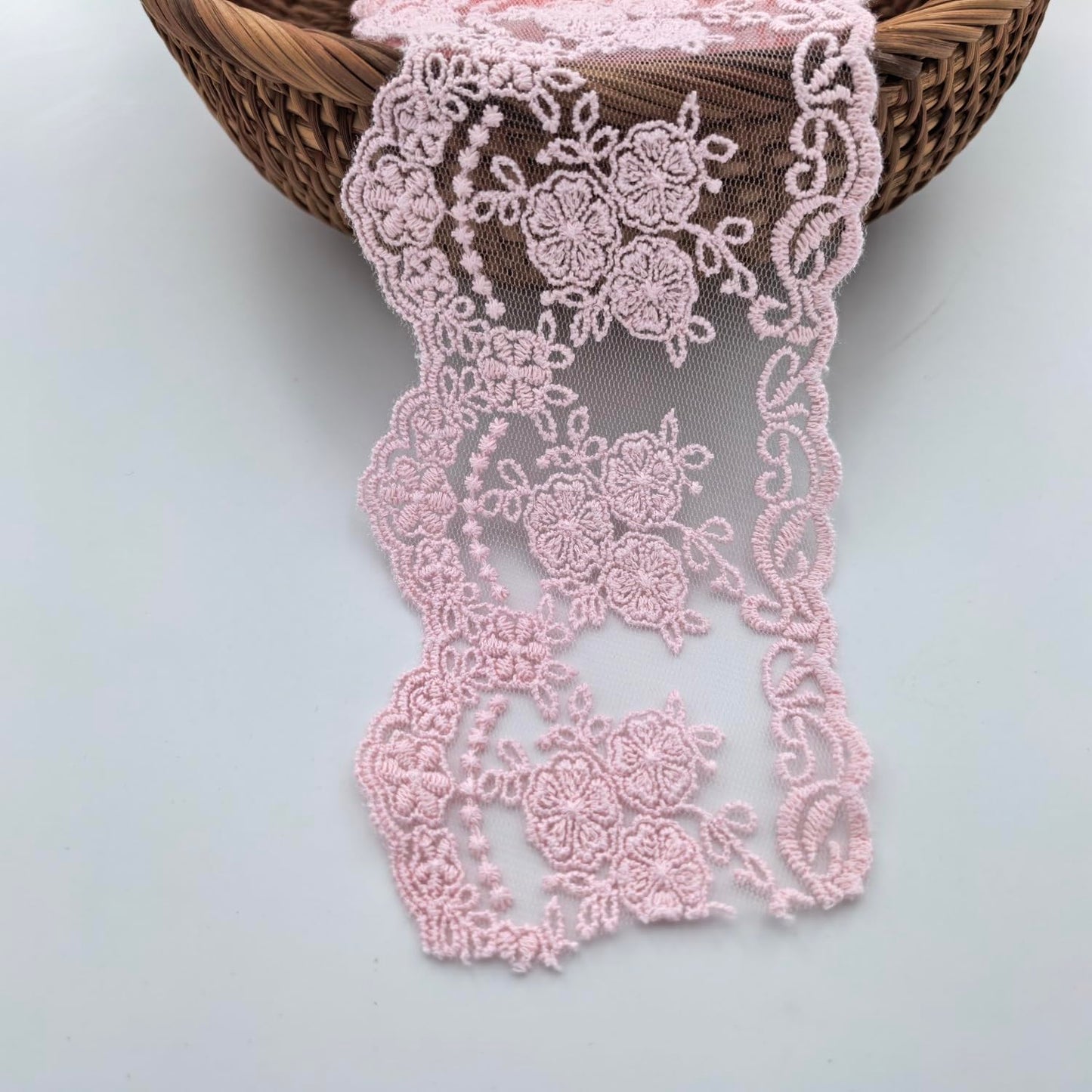 Sourcemall Lace Trim Ribbon, Delicate Crown Ribbon for Crafts Sewing and Bridal Wedding Dress Applique Decorations, 3.3inch Width 5 Yards/Lot (Pink)