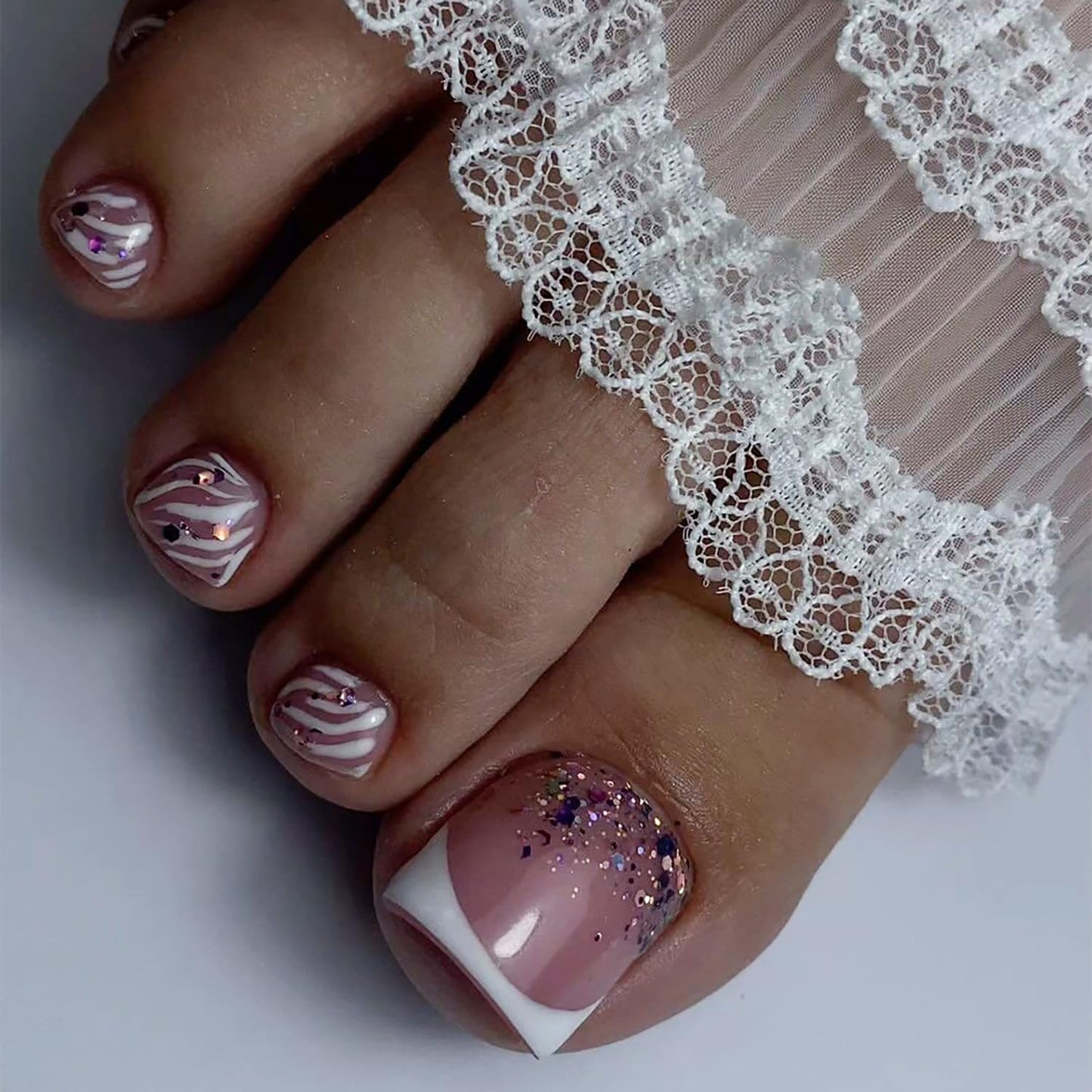 FIEONCIY Press on Toenails with Designs Acrylic Fake Nails for Toe Artificial False Nails with Charms Glue on Toe Nails for Spring Summer Stick on Toenails for Women Girls(ST3211)