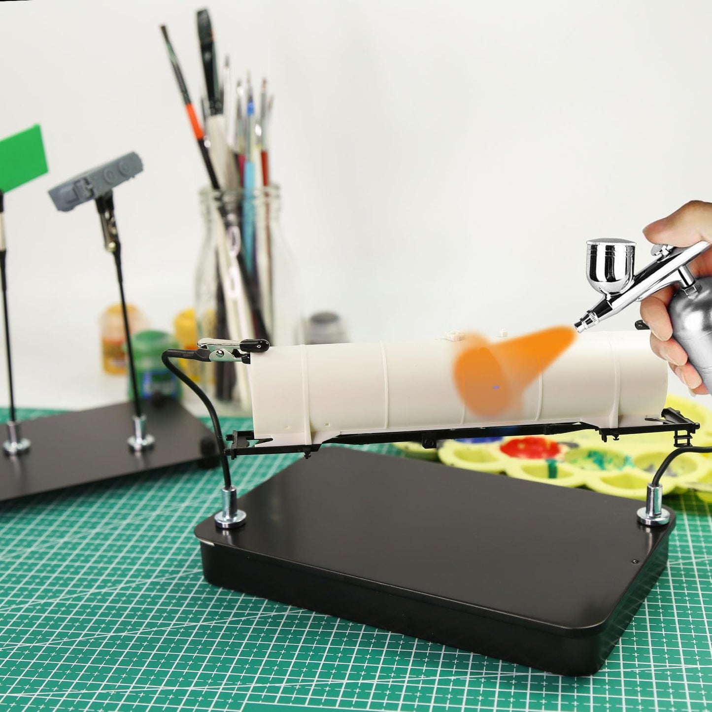 1PC Metal Model Painting Stand Base Holder and 16PCS Magnetic Bendable Alligator Clip Stick Set Modeling Tools for Airbrush Hobby Model Parts GJJC2210L (Base with Bendable Alligator Clip Sticks)