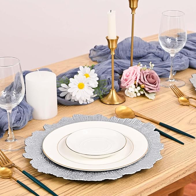 Pesonlook 50Pcs Silver Charger Plates Round 13inch, Reef Plate Chargers for Dinner, Bulk Plastic Floral Table Charger Plates for Dinner Wedding Party Event Table Setting Decoration(Silver)