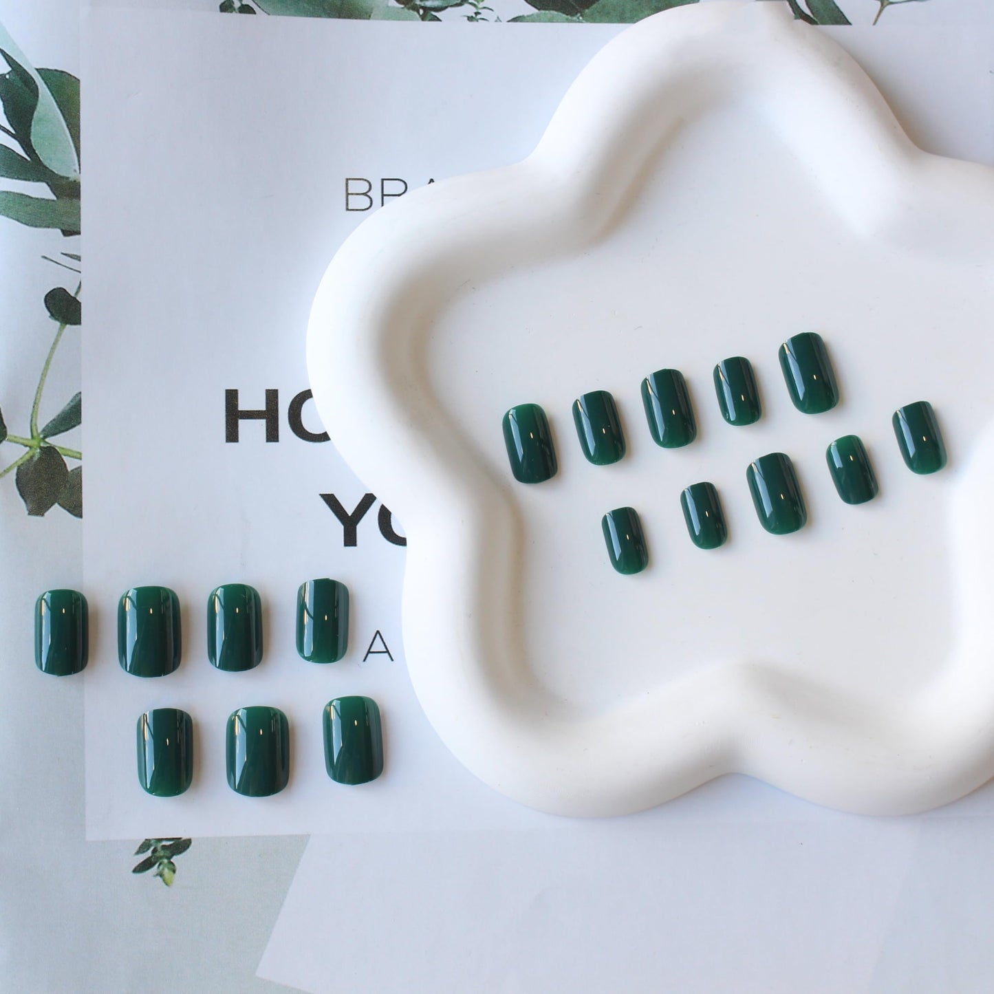 Emerald Green Press on Nails Short Square, Natural Gel Nails Glue on Fall Colors 2025 Trendy Acrylic Nails Press ons Featured Protective Coat Thick Reusable Fake Nails 24Pcs Short Coffin Nails