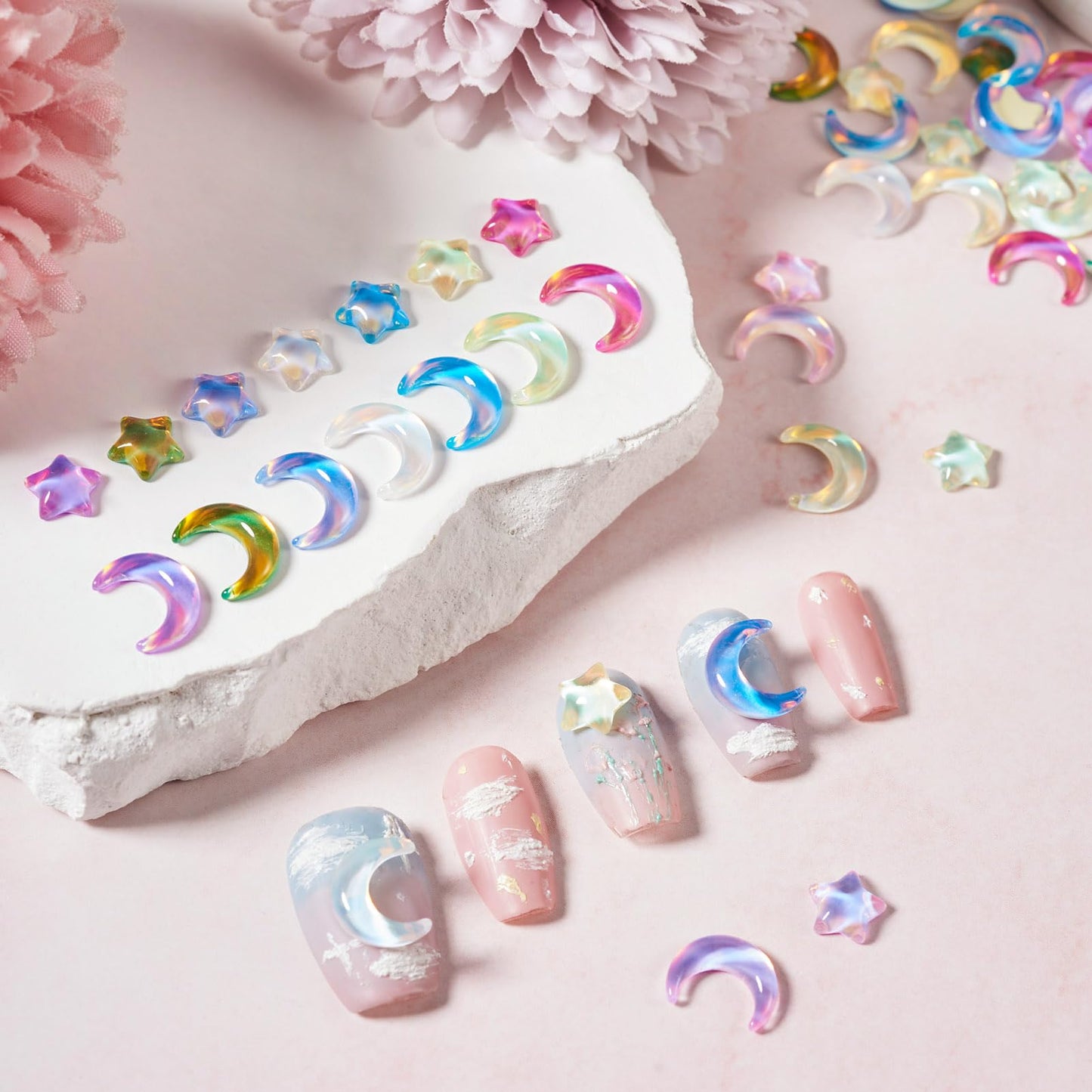 Boutigem 160Pcs Glass Cabochon Crescent Moon Star Crystal Gem Cabochon Accessories 7-11mm 20 Styles for Nail Art Phone Case Mirror Decoration Jewelry Making