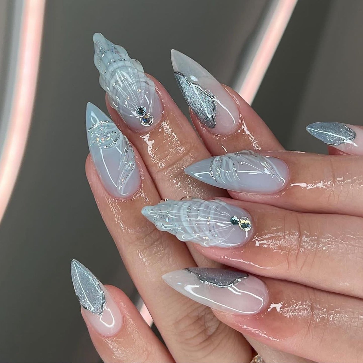 3D Shell Press On Nails – 24PCS Medium Almond White Iridescent Fake Nails with Rhinestones, Silver Chrome Mermaid Gel Design, Reusable Glossy Stick On Nails for Women