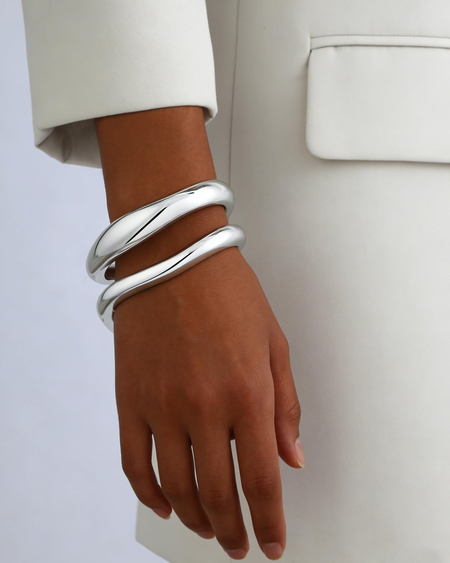 AYWFCBF Silver Bracelets for Women, Trendy Bracelet Stack 2pcs Hinged Open Cuff Silver Bangles Jewelry Sets for Women