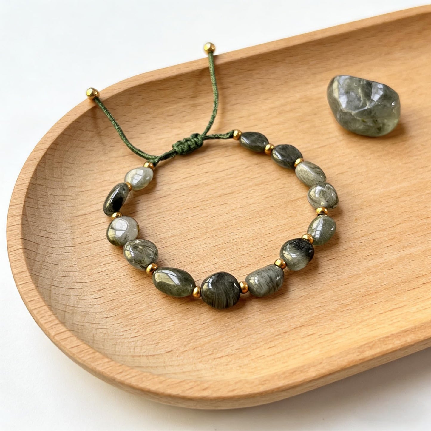 MQCEHTI Nature Stone Bracelet for Women, Handmade Irregular String Boho Beaded Chakra Jasper Healing Western Jewelry (Green)
