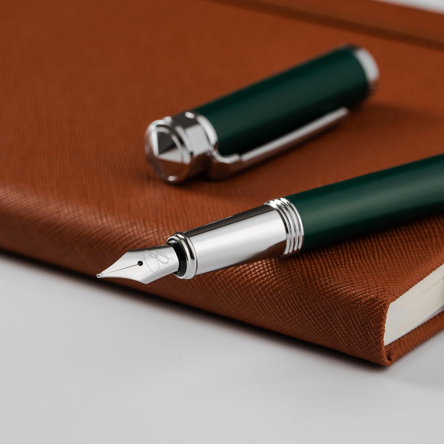 Ellington Pens Pocket Size Fountain Pen Medium Nib – 12cm Compact Luxury Mini Pen, Ink Converter, 3 Cartridges – Sleek Finish, Ideal for Travel, Journaling & Gifting