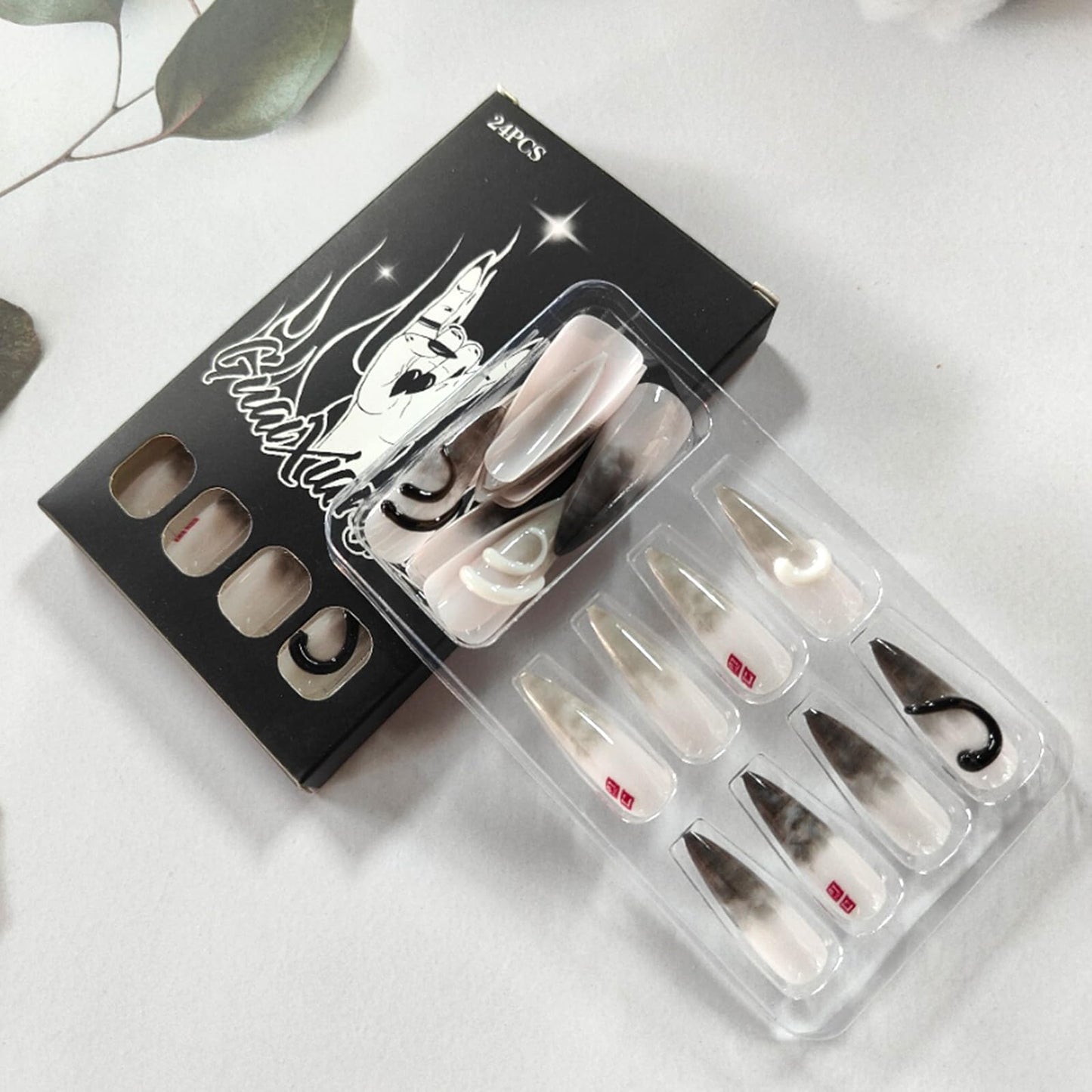 GCSQW Press on Nails Long Stiletto Fake Nails with 3D Snake Designs Halloween Glue on Nails Black Gradient Glossy Acrylic Nails Almond False Nails Stick on Nails for Women 24Pcs