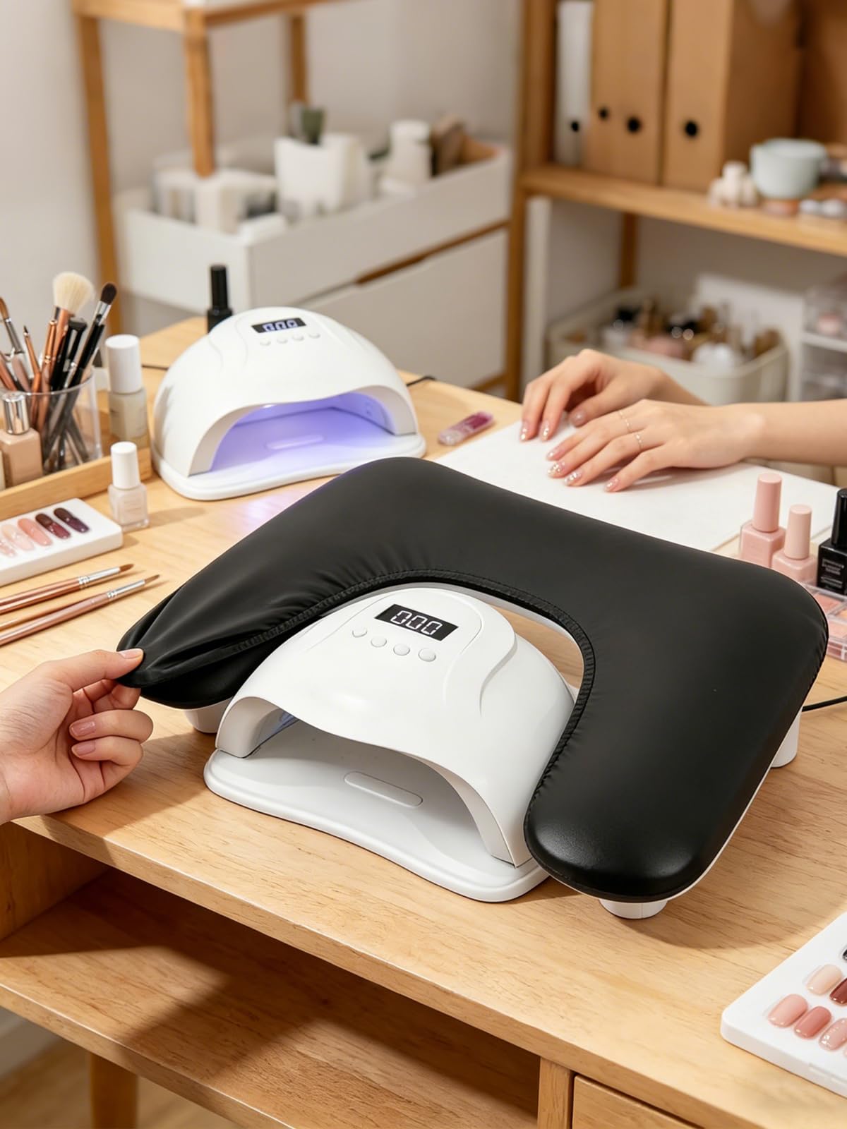 EBANKU Set of 2 Nail Arm Rest Covers for Nails Tech, Black Arm Rest Protector Covers, Premium PU Leather Waterproof, Suitable for U-Shaped Professional Manicure Nail Hand Rest