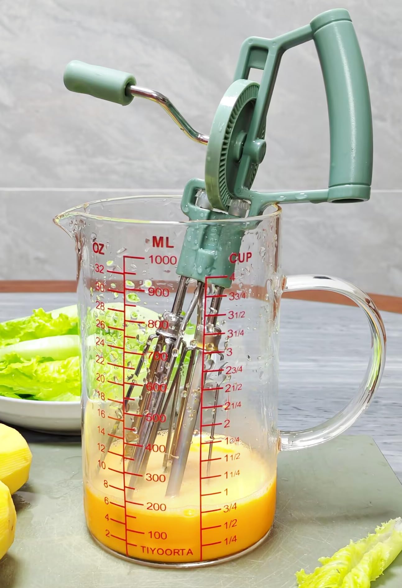 Hand Crank Egg Beater Measuring Container Combo Set, Rotary Double Head Rapid Egg Beater with 4Cups Borosilicate Glass Meausring Cup for Cooking n Baking