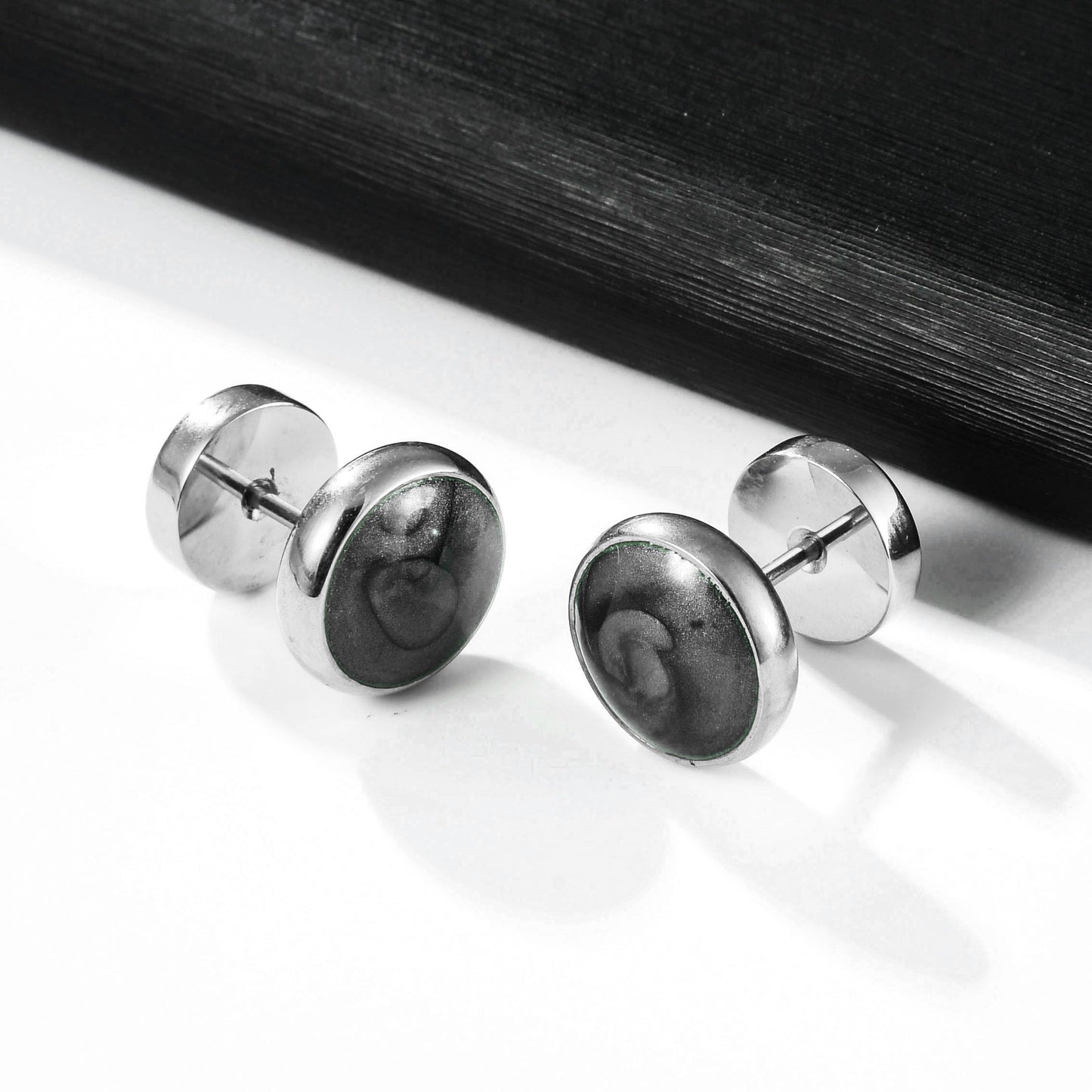 Screw Flat Back Stud Earrings Titanium Black Surgical Stainless Steel Barbell Earrings for Women Men Hypoallergenic for Ssentive Ears Punk Dot Ear Studs