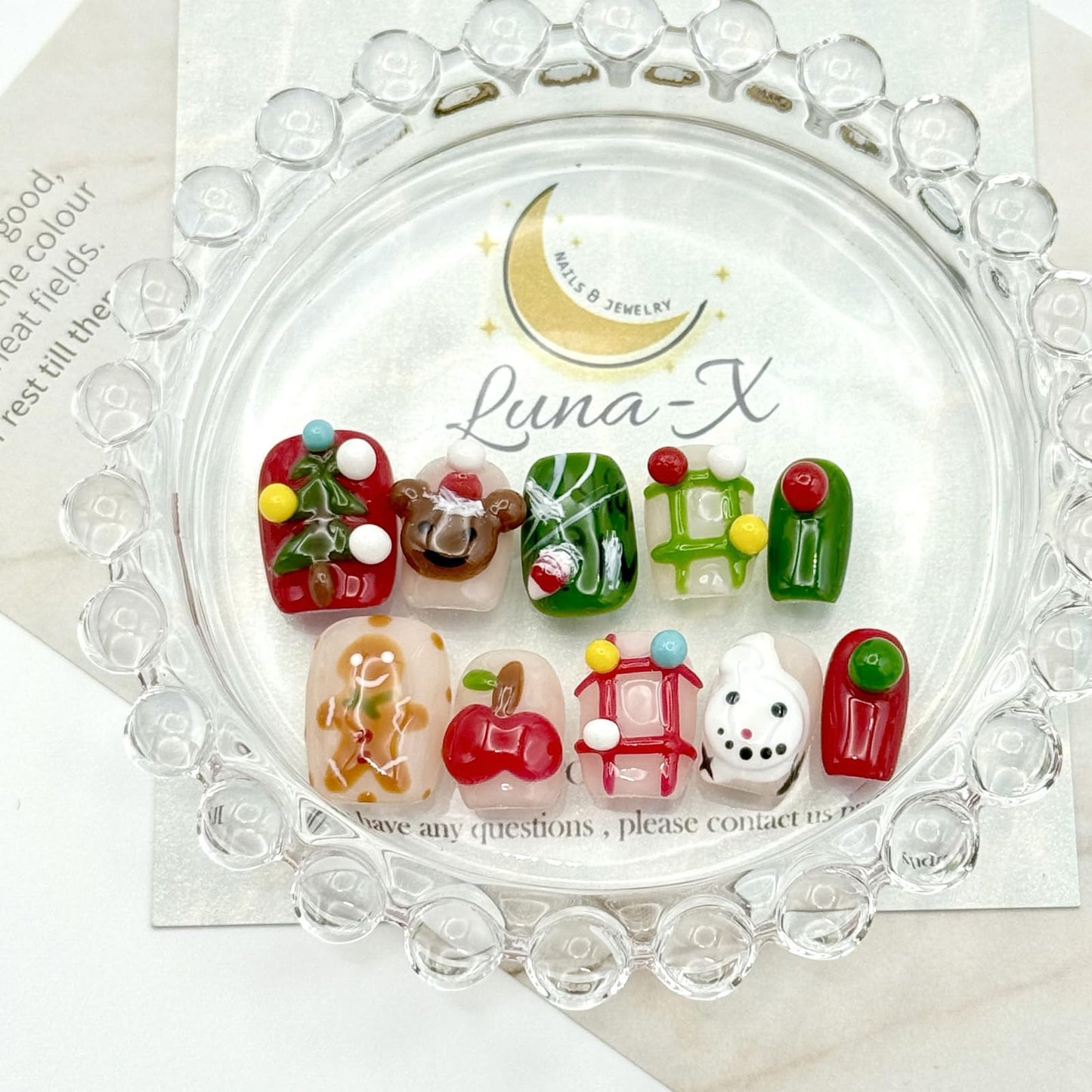 Christmas Short Square Press-On Nails, 3D Holiday Designs with Snowman and Bear, Festive Artificial Nails, for Women Girls Holiday