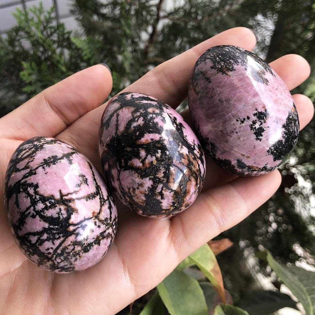 favoramulet Polished Stone Egg for Easter Day, Palm/Pocket/Worry Enegry Healing Crystal Display Sphere Figurine Fengshui, Rhodonite 1.8" x 1.3"