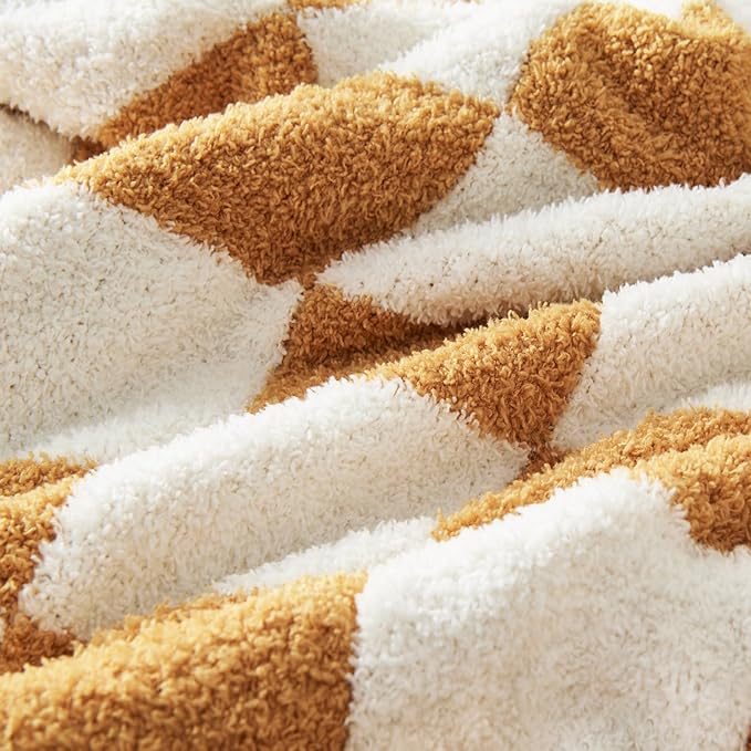 CozeCube Checkered Blanket, Ultra Soft Cozy Orange and White Throw Blanket, Warm Cozy Knit Fuzzy Plush Checkerboard Throw for Couch Bed Sofa, 50"x60"