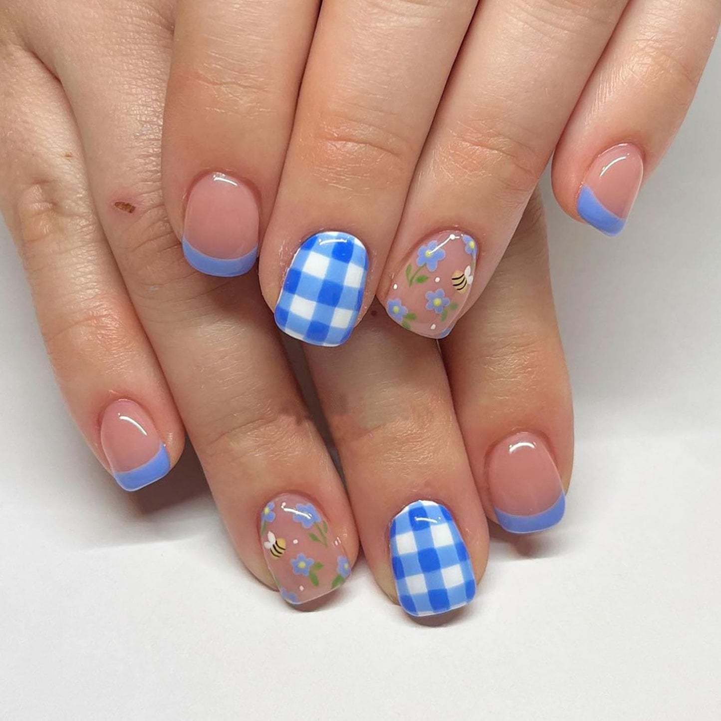 French Tip Press on Nails Short Square Fake Nails with Floral Blue White Checkered Designs Nails Press ons Cute Glue on Nails Glossy False Nails Spring Summer Stick on Nails for Women 24Pcs