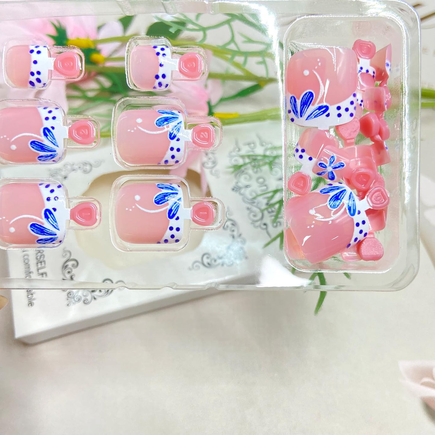 Blue Flower Press on Toenails Summer False Toenails Glossy French Tip Toe Nails Reusable Full Cover Toe Nails for Women