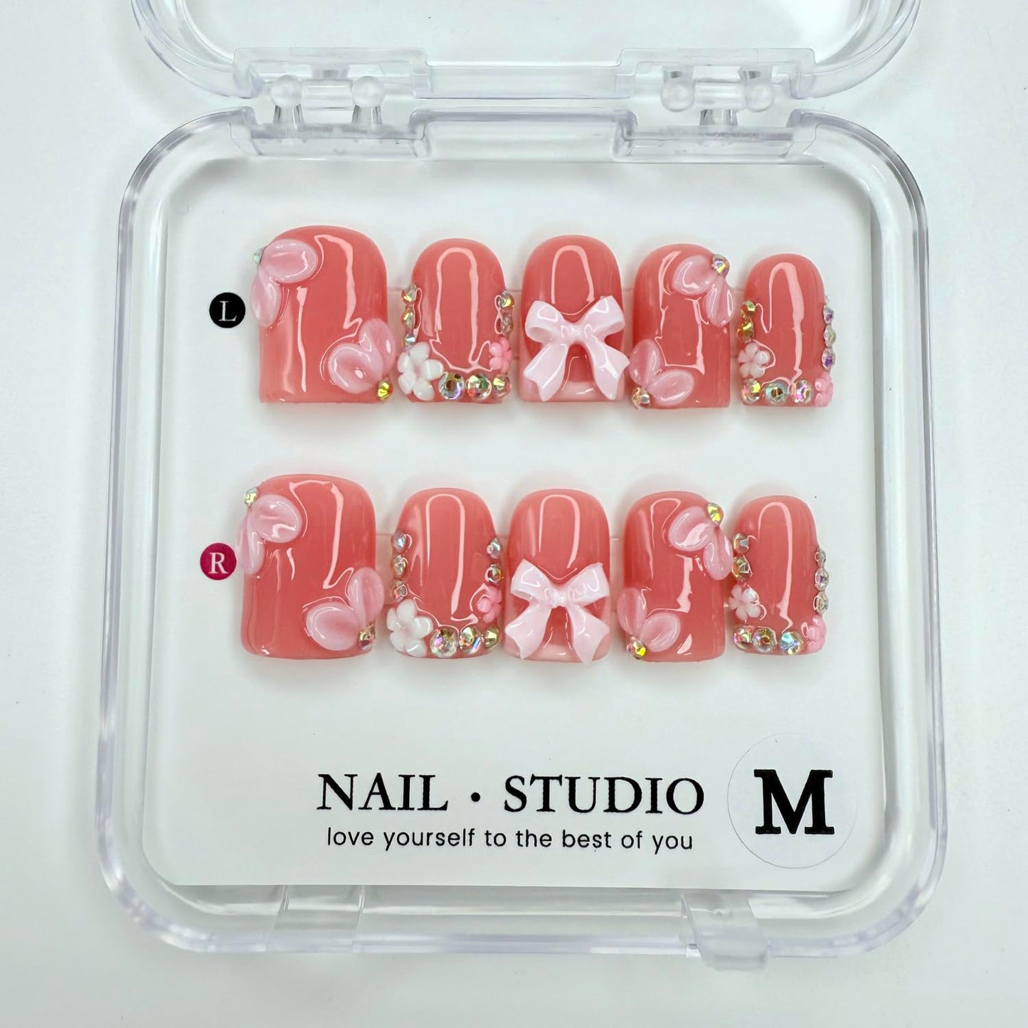 Handmade Press on Nails Short Square Fake Nails Rhinestones False Nails 3D Bow Flower Artificial Acrylic Thick Stick on Nails Handmade for Women Manicure Art Decorations (Size M)