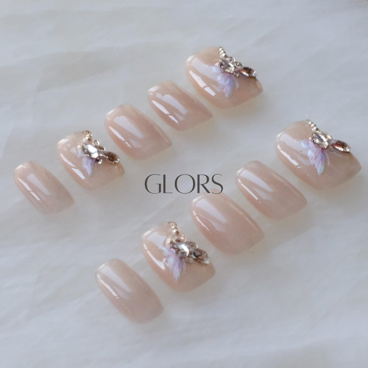 [GLORS] Purely Handmade Short Press On Nails | SCSbutterfly - Artistic Fake False Nail Tips with Butterfly | Salon Quality Cat-eye Nail Art in Short Square 10 pieces(XS, SS)