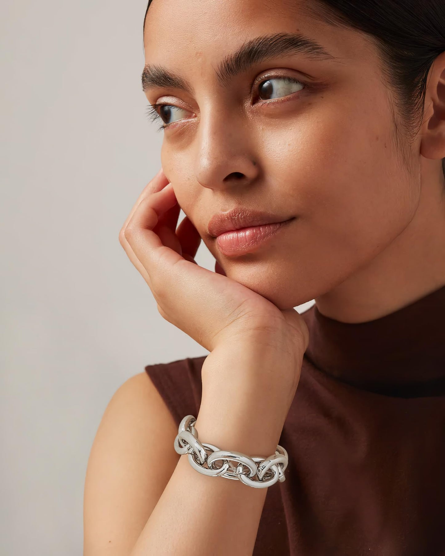 WOWORAMA Silver Chunky Bracelet for Women Thick Chunky Chain Bracelets Elastic Stretch Link Chain Bracelets Adjustable Silver Statement Bracelet