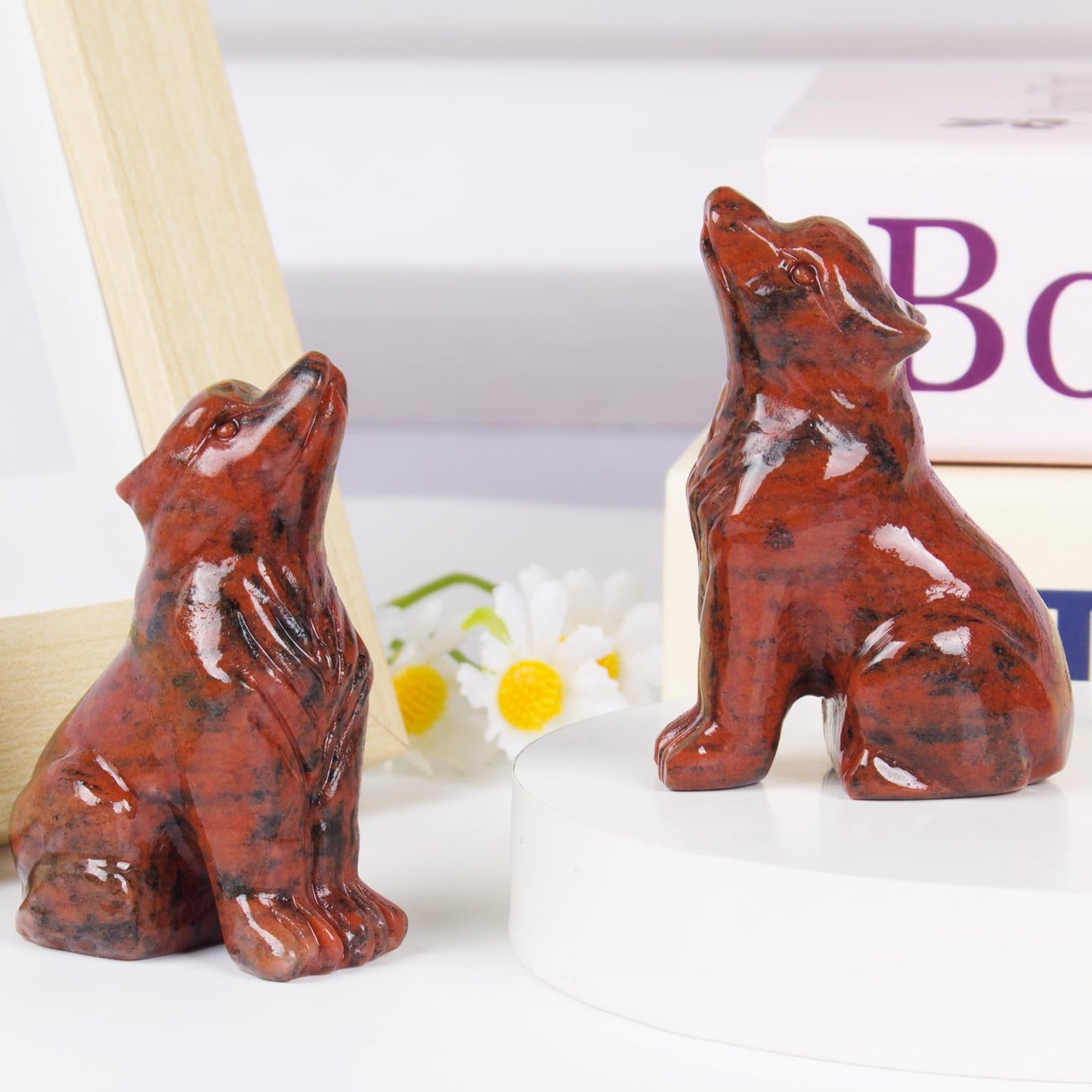 Ytbeoxk 2 Inch Red Sesame Stone Wolf Crystal Statue Wolf Decor Healing Crystal Wolf Figurines Hand Carved Stone Energy Gemstones for Luck Statue in Home and Office Meditation