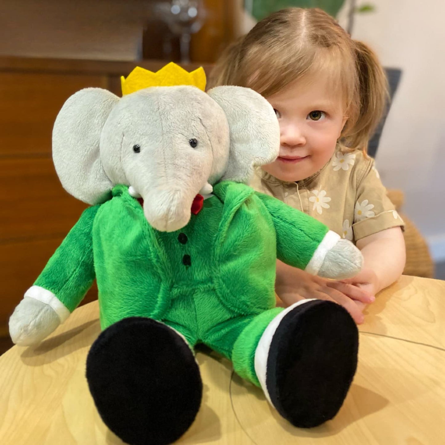 YOTTOY Classics Collection | Classic Seated Babar Soft Stuffed Animal Plush Toy- 9.5" H