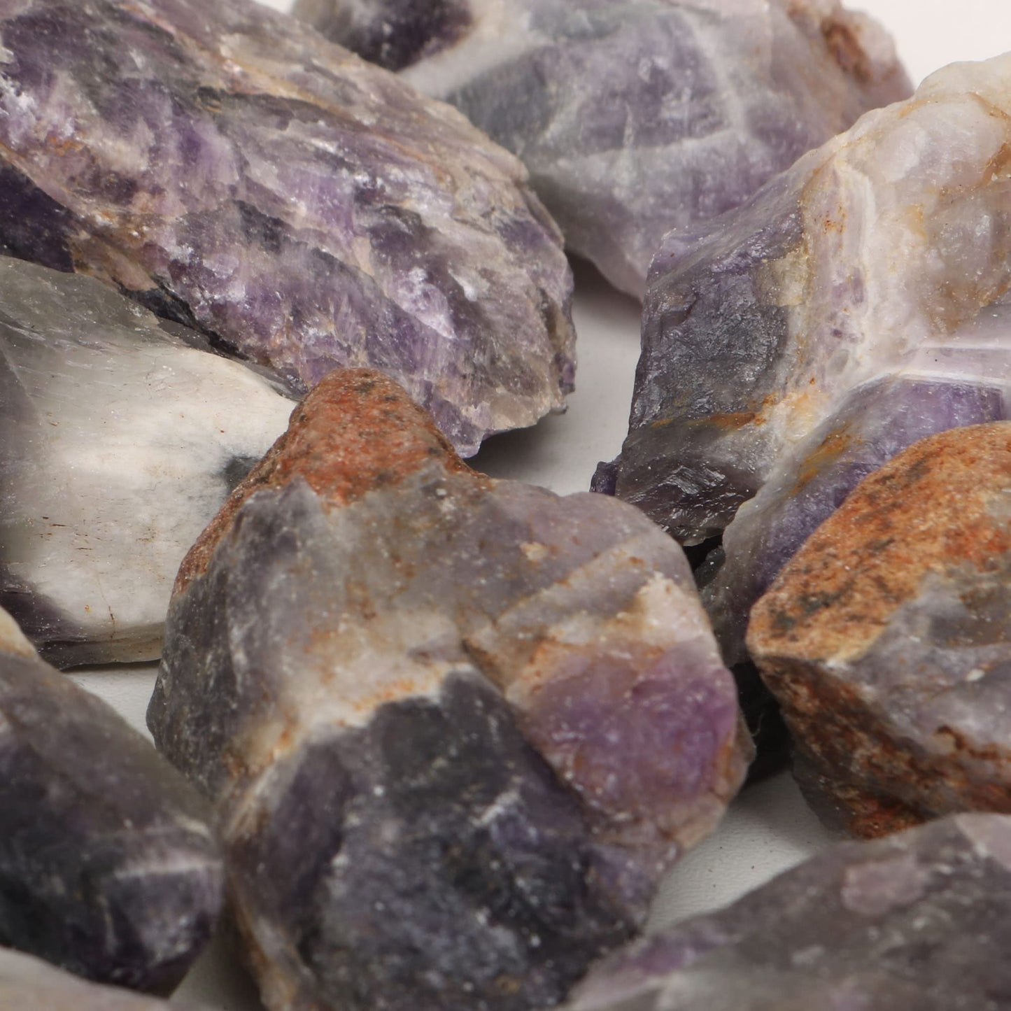 REAL-GEMS Natural Raw Healing Crystals Rough Stones for Tumbling, Cabbing, Polishing, Wire Wrapping, Wicca & Reiki Crystal Healing, Mix Gemstones,7 Chakra (Violate Amethyst)